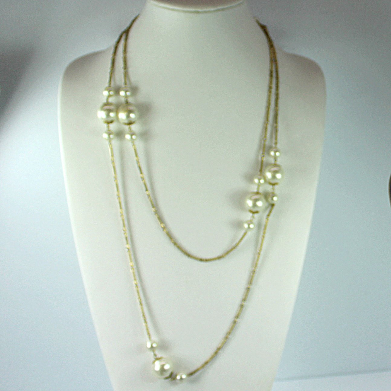 Coro 60" Long Vintage Necklace Pearls Gold Tone Chain Links full view whole chain