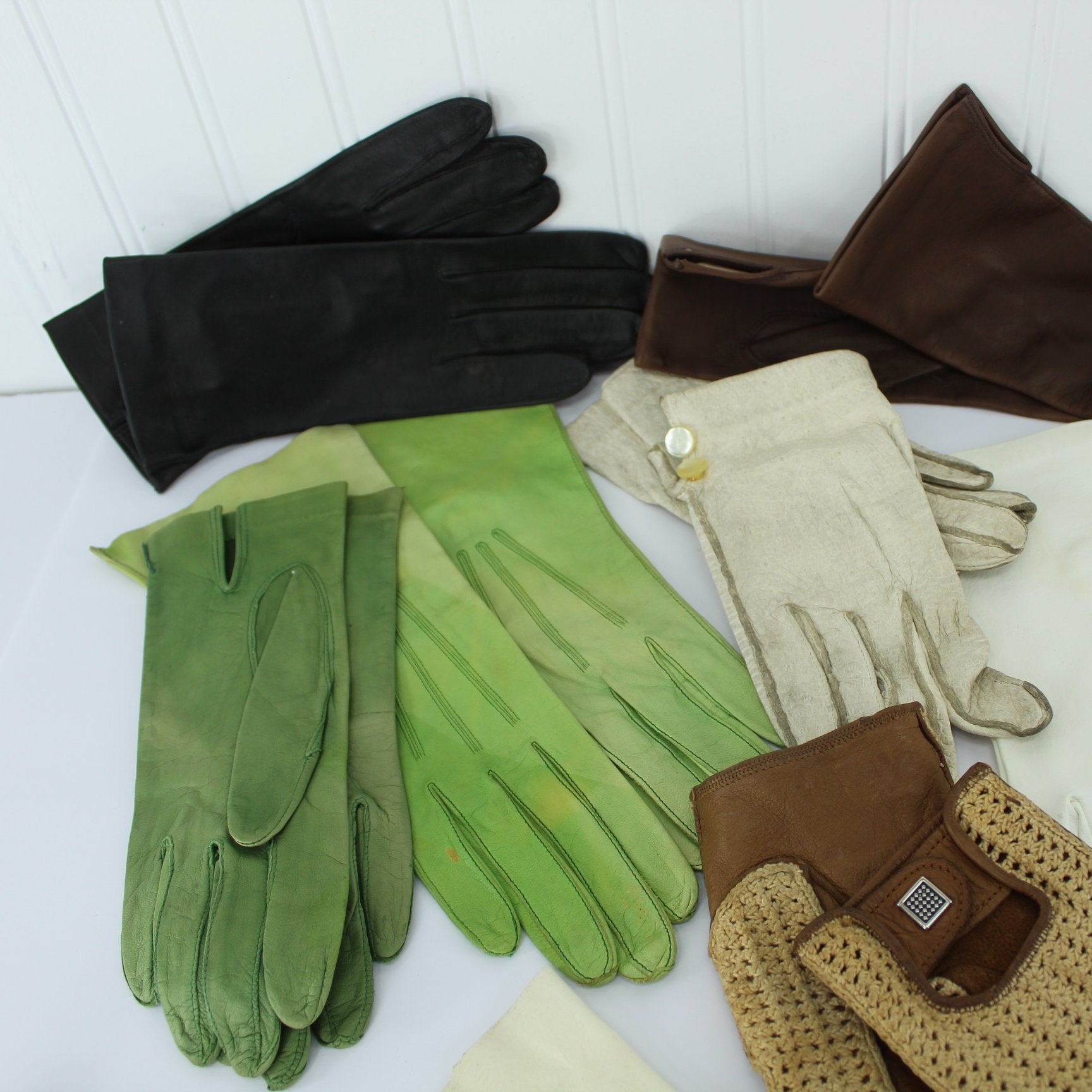 Lot 12 Pairs Vintage Leather Gloves Wear DIY Leather cloeup