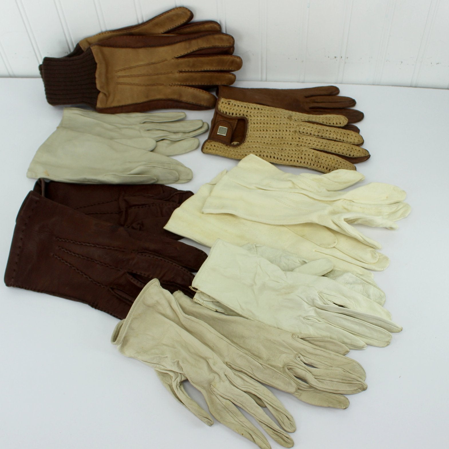 Lot 12 Pairs Vintage Leather Gloves Wear DIY Leather other closeup