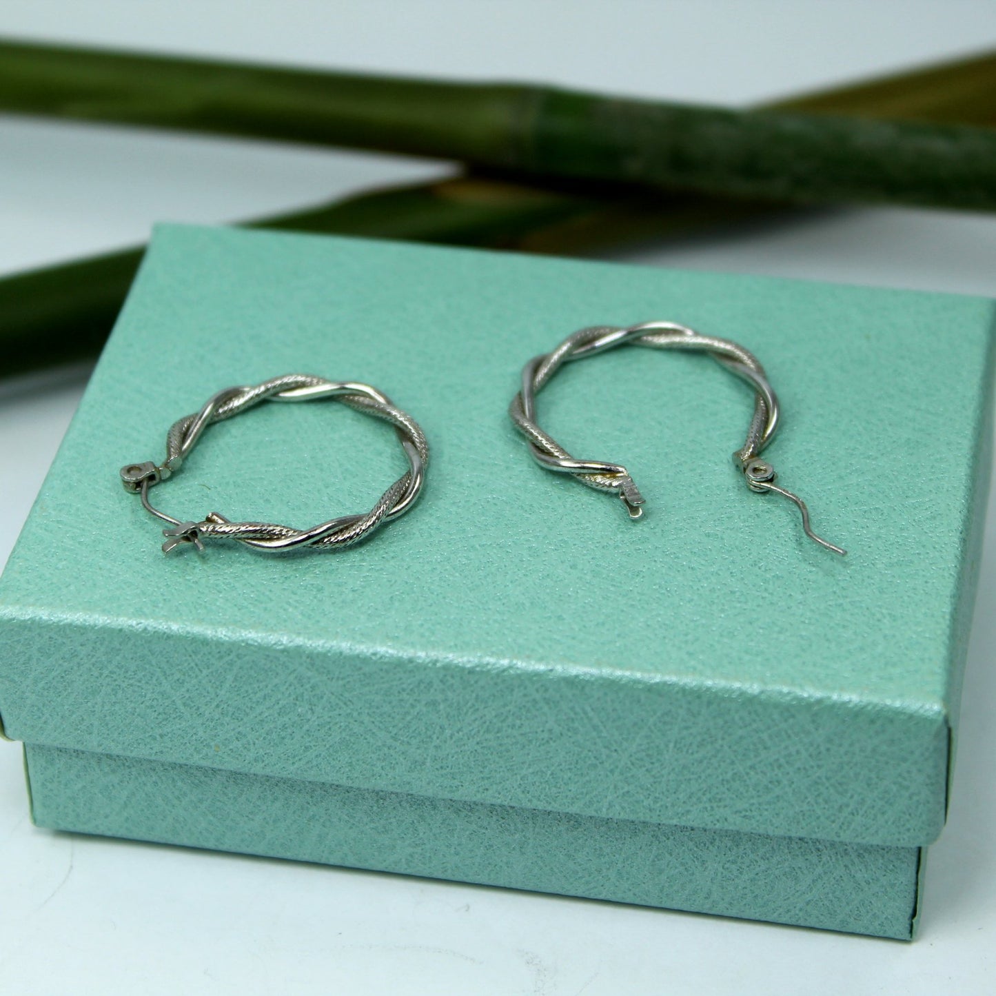 Beau Sterling Hoop Earrings Twisted Rope Classic Design gift box pix