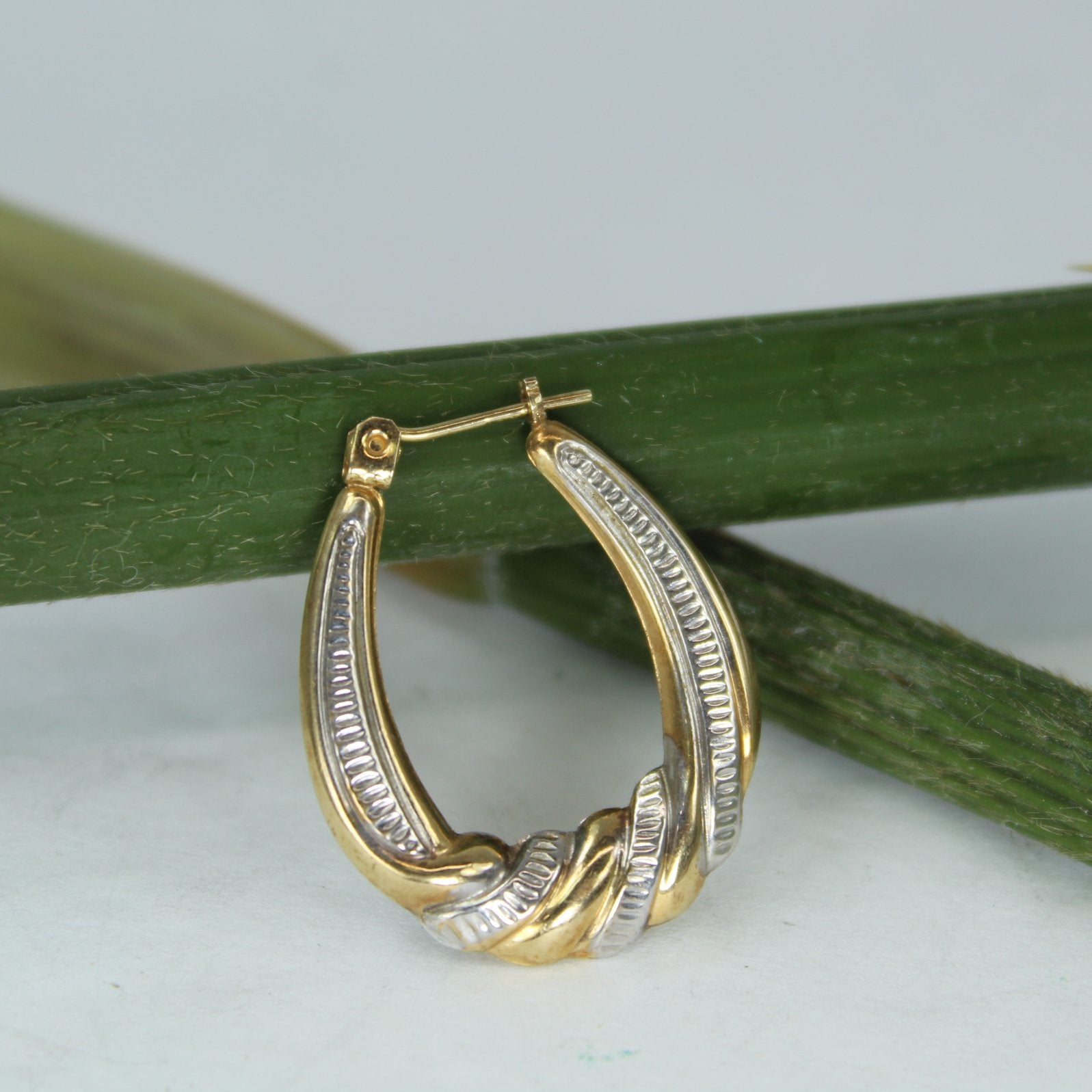 Single Hoop Earring 14K Diamond Cut JCM Jacmel Mauritius