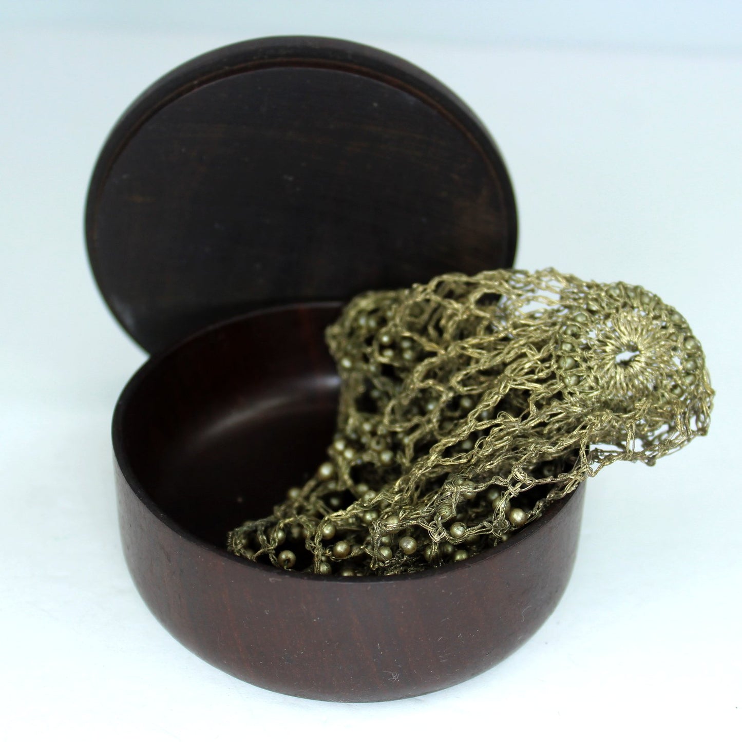 Exquisite Victorian Hair Chignon Snood Crochet Metallic Thread Pearls Rosewood Box closer view