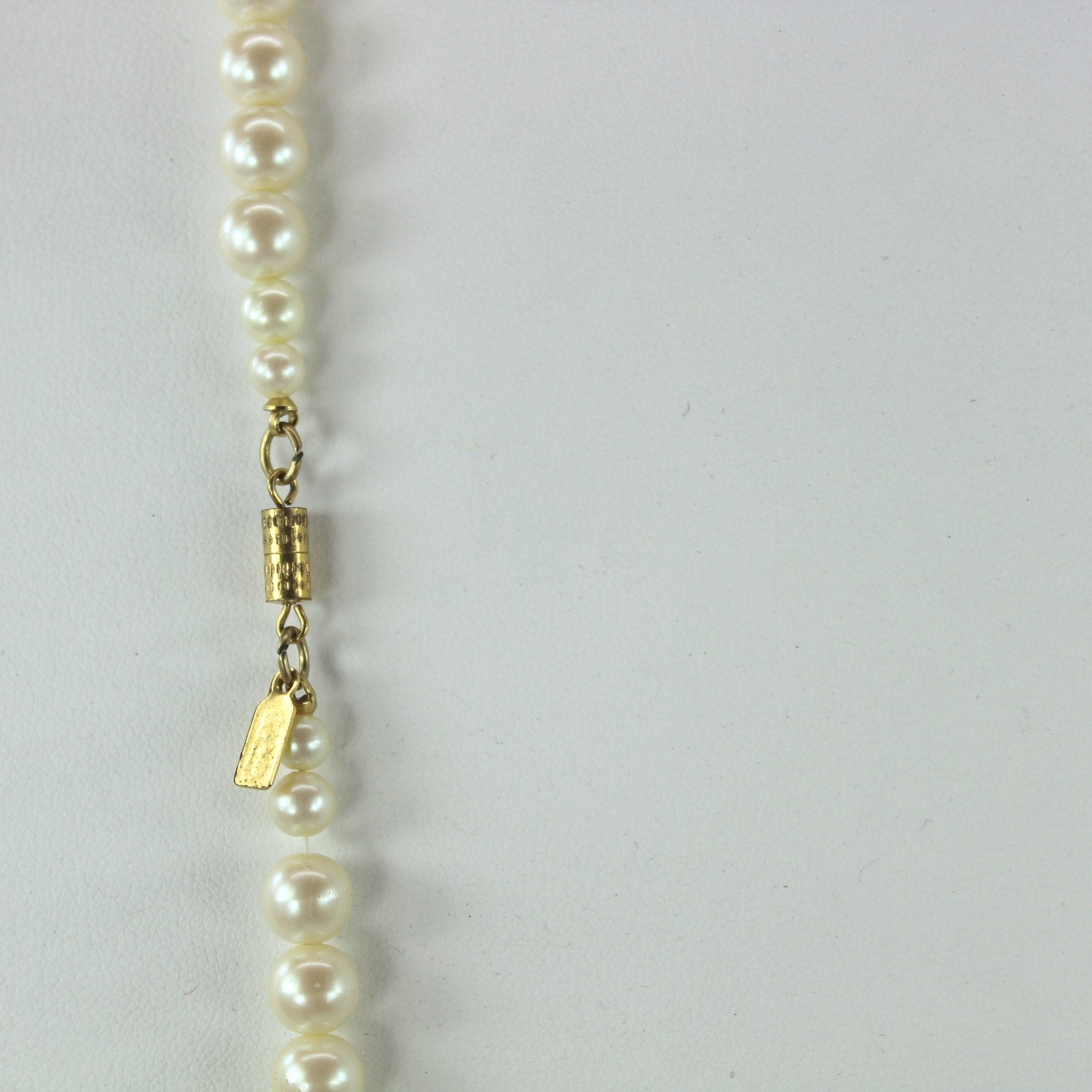Maker 1928 Necklace Goldtone Filigree Pearls 18" Great Look maker tag orig to necklace
