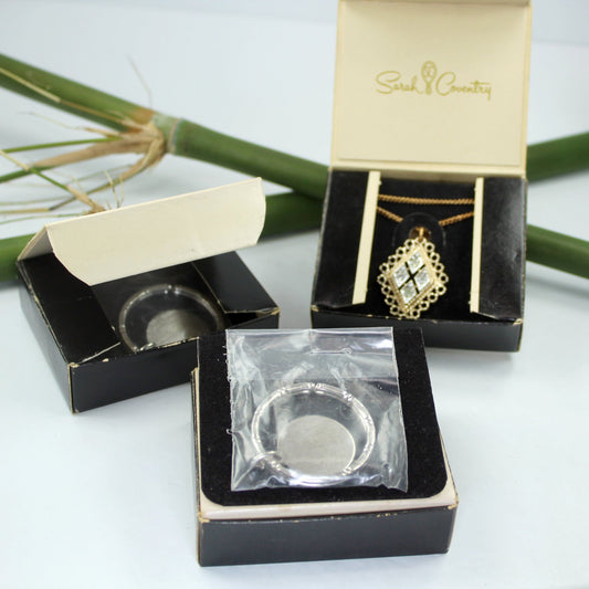 Sarah Vintage New Collection Necklace Key Rings Original Boxes Holiday Series