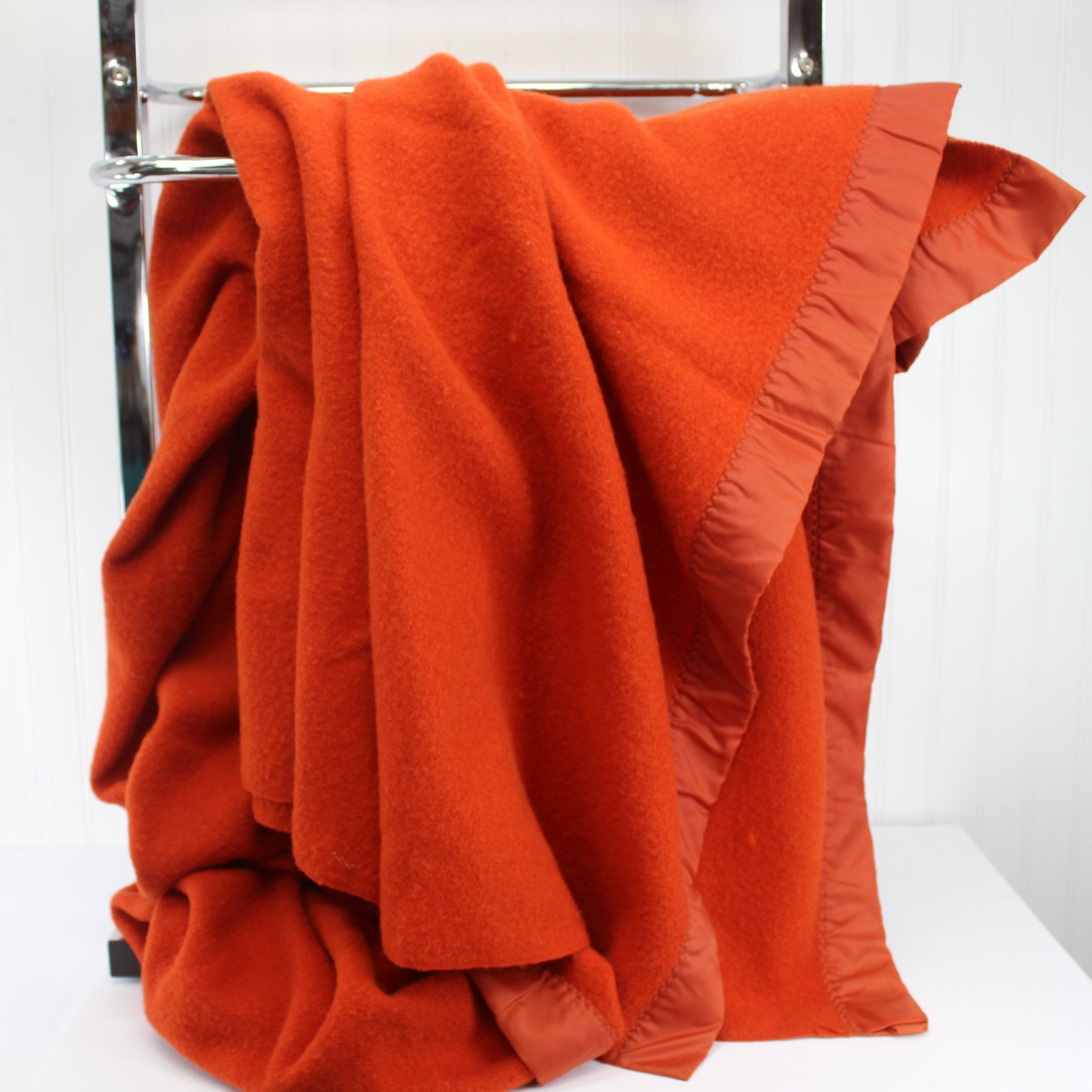 Faribault Faribo Washable Wool Poly Blanket Pumpkin Orange Sienna 84" X 90" nice warm color