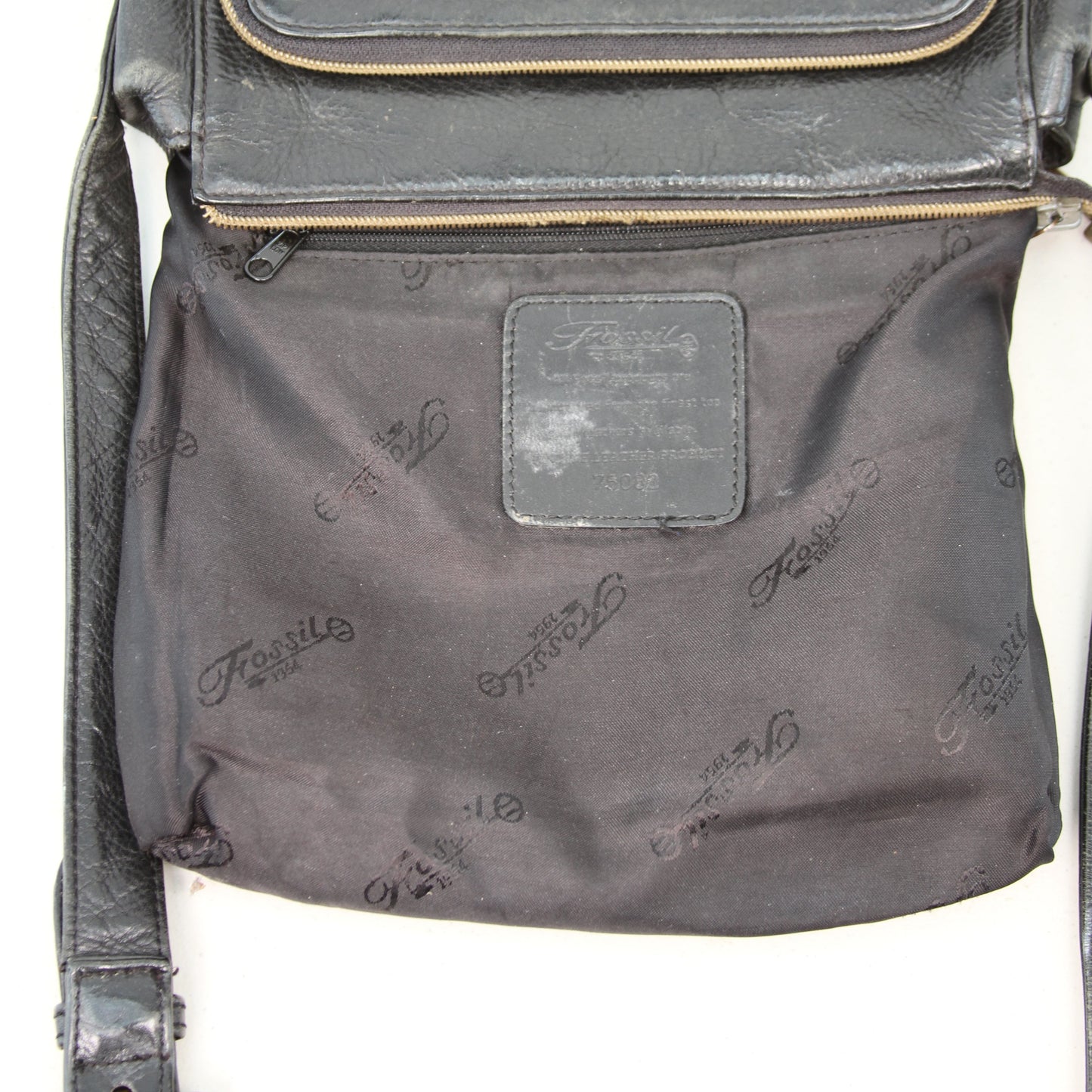 Vtg Fossil 75082 Black Pebbled Leather Shoulder Bag Handbag w/Key