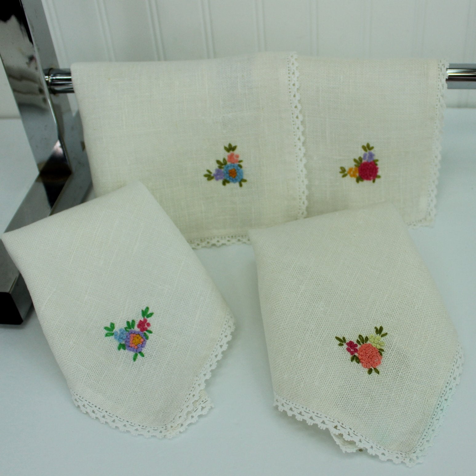 Collection 7 Vintage Linen Hand Towels Exquisite Embroidery 1940s Collectible DIY Repurpose 4 floral cornrs