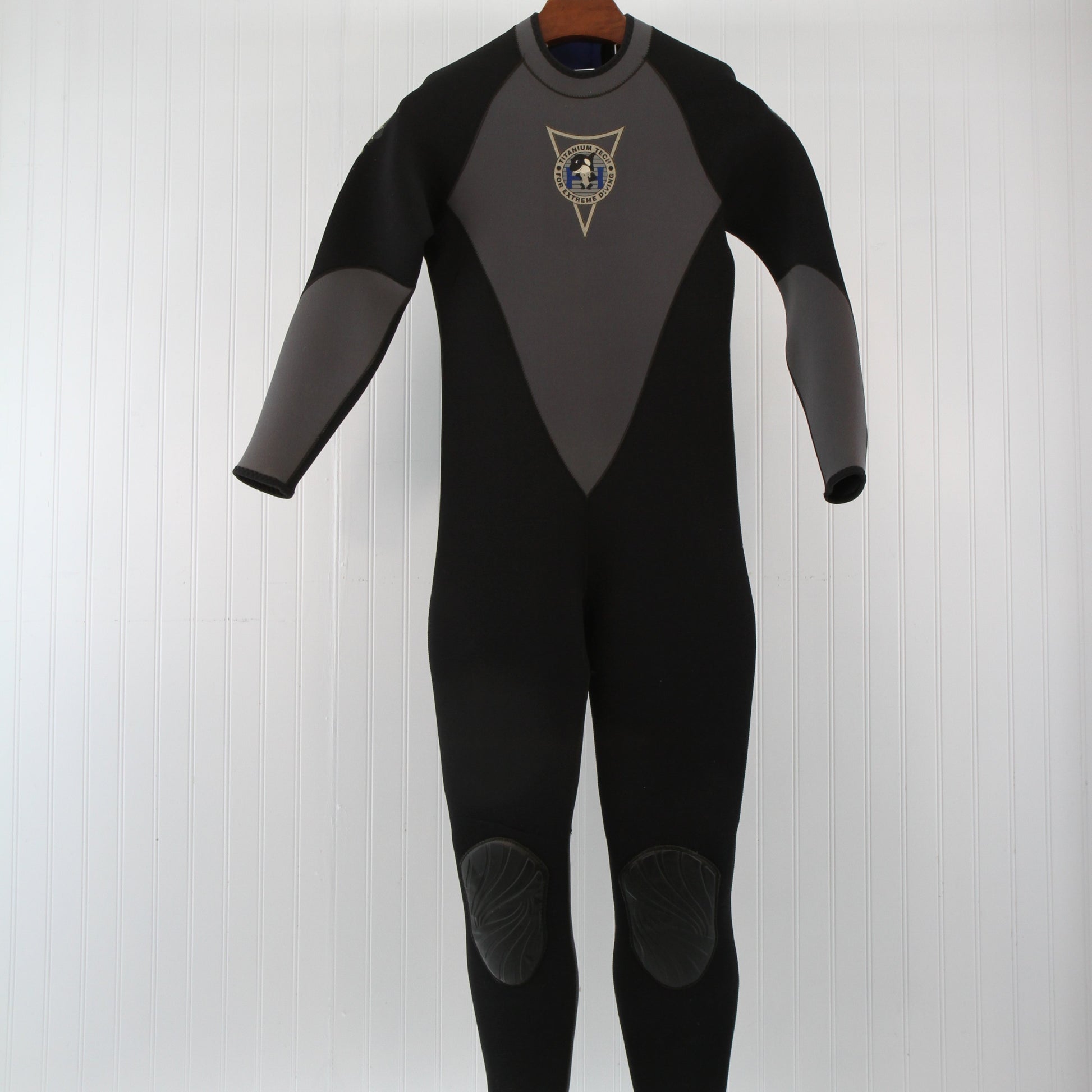 Harvey Extreme Diving Titanium Tec Wet Suit1