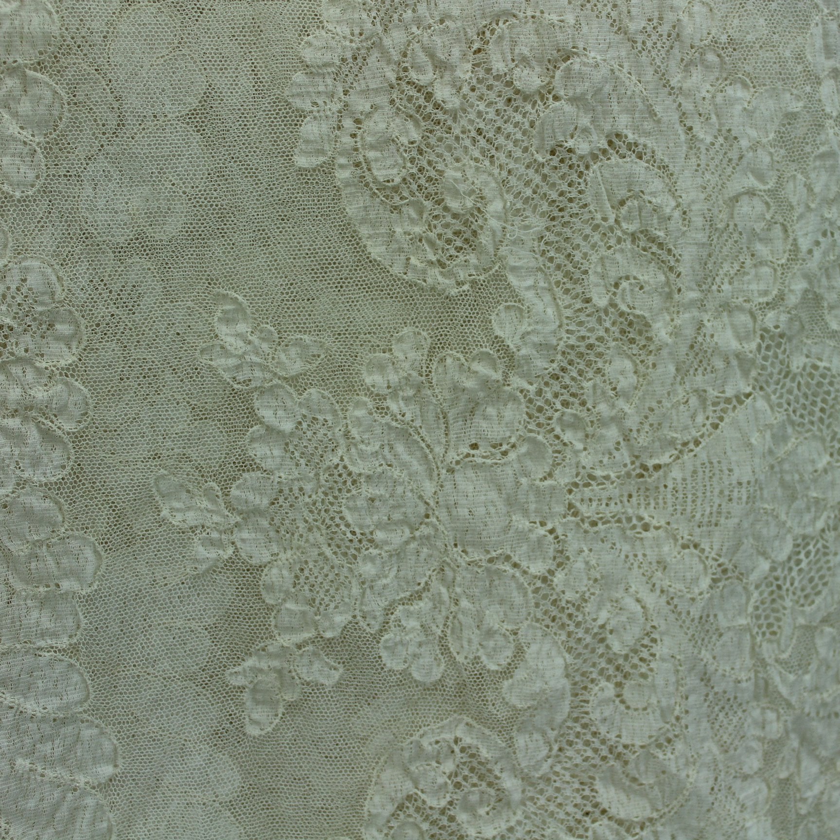 Alencon Cream Lace Tablecloth France Made for Marshall Field Exquisite closeup pattern