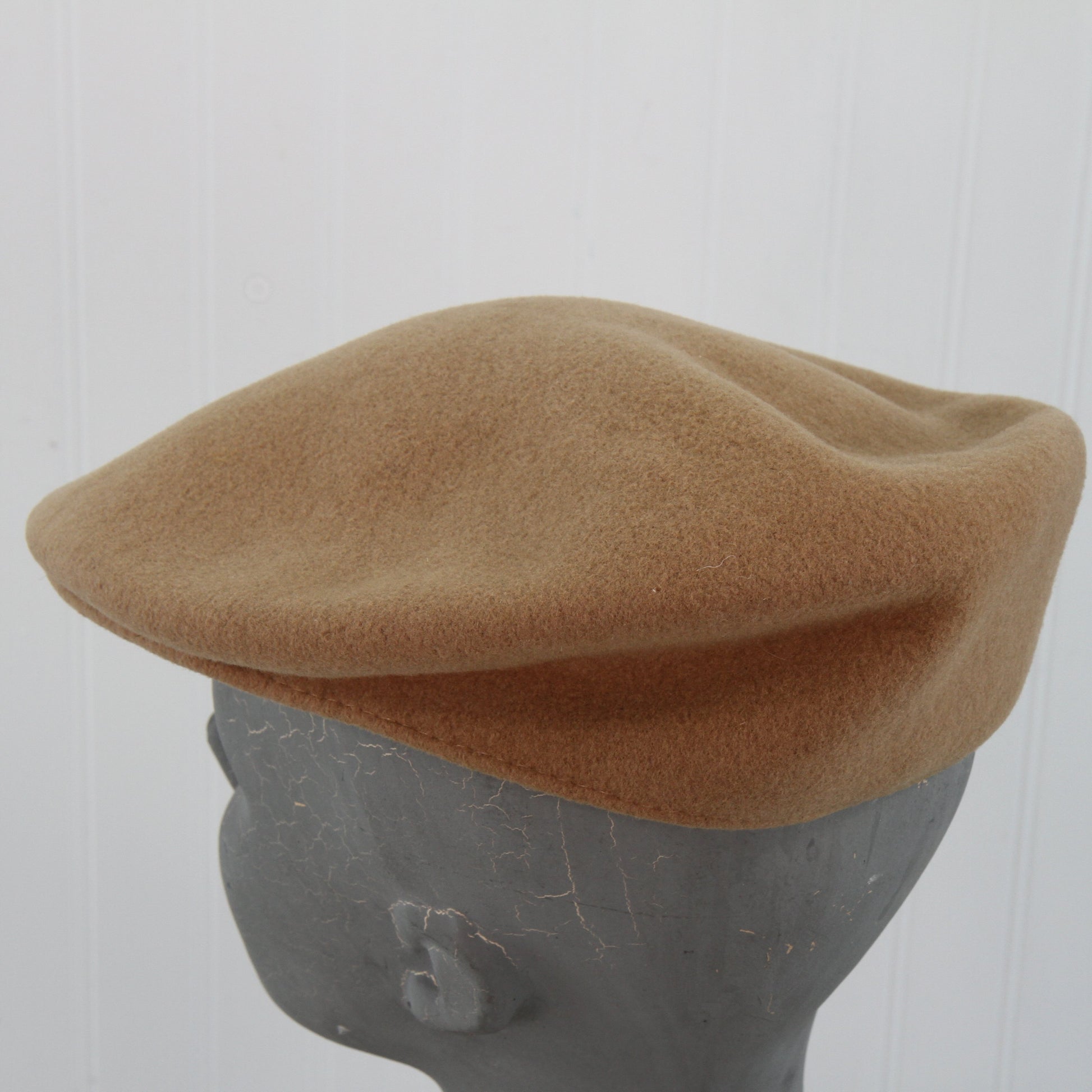 Pair Kangol Driving Caps Tan & White 6
