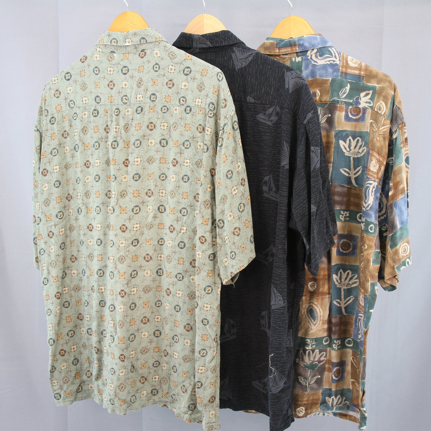 Campia Moda three Hawaiian shirts rear view