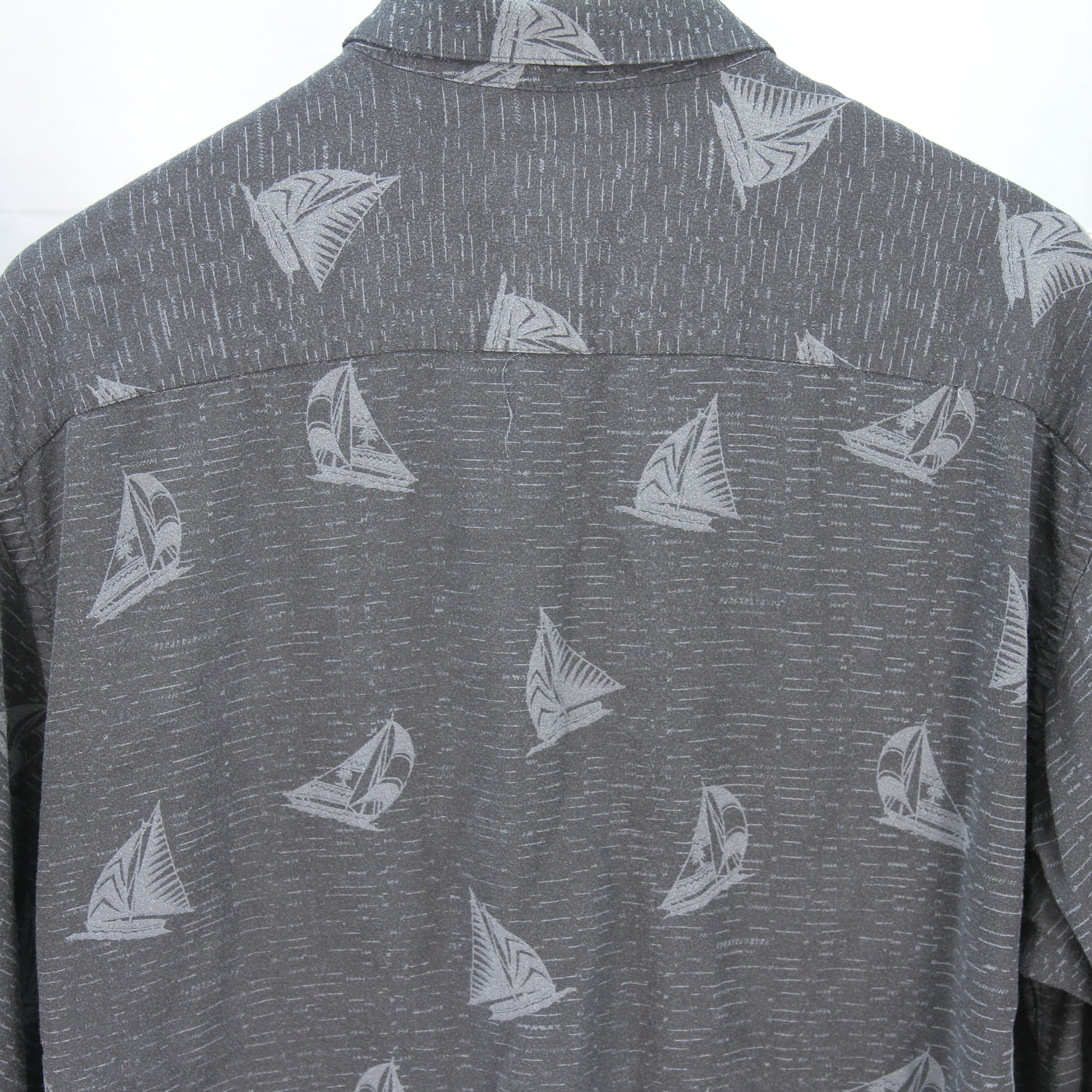 Campia Moda three Hawaiian shirts view6