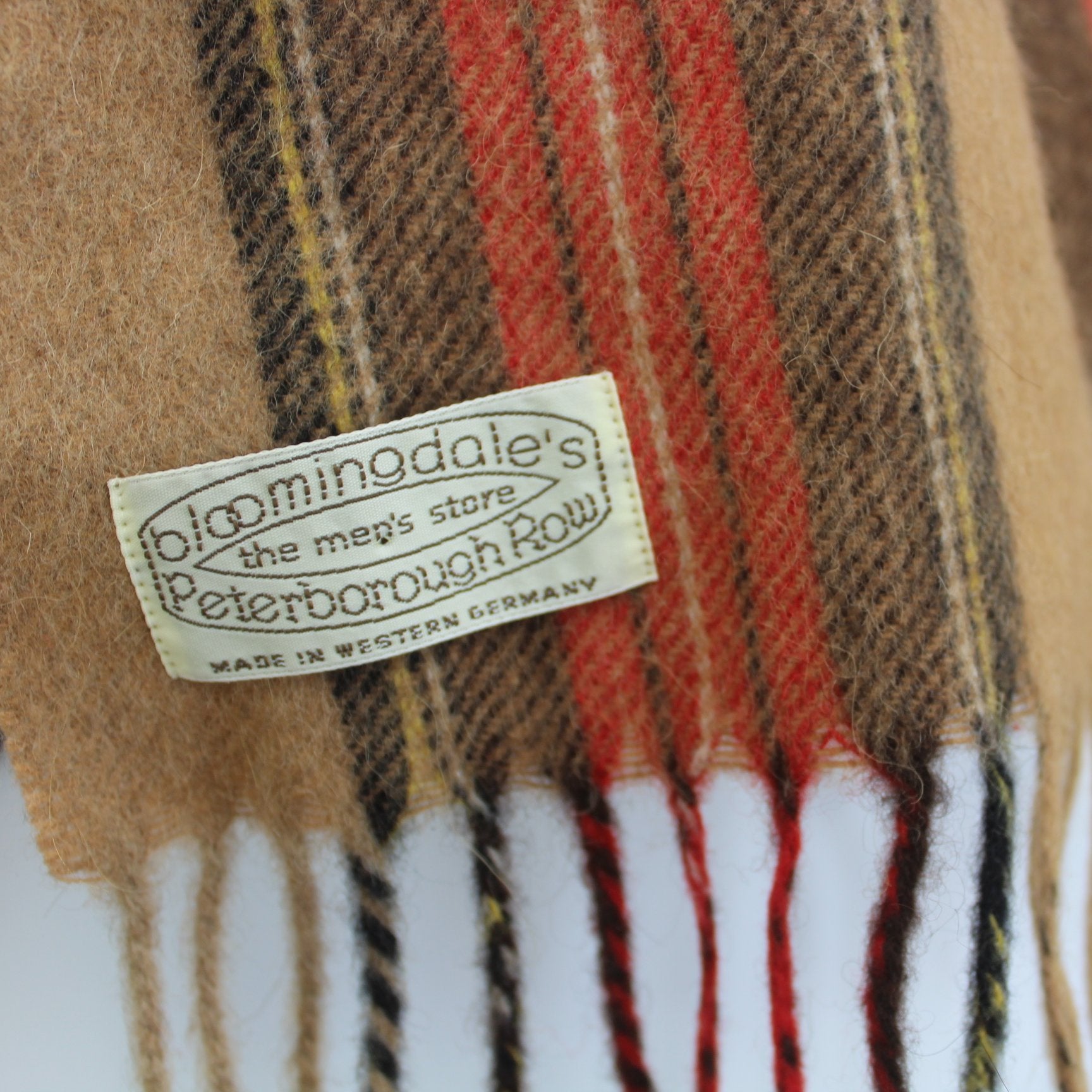 Neck Scarf 100% Cashmere Camel Red Plaid Bloomingdales Peterborough Row Made W Germany bloomingdale's tag