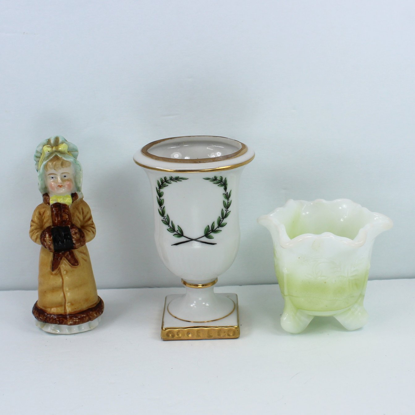 Collection 6 Miniature Vase Urn Pitcher Salt Mosser Slag Andrea Encrusted Vase closeup shaker urn slag