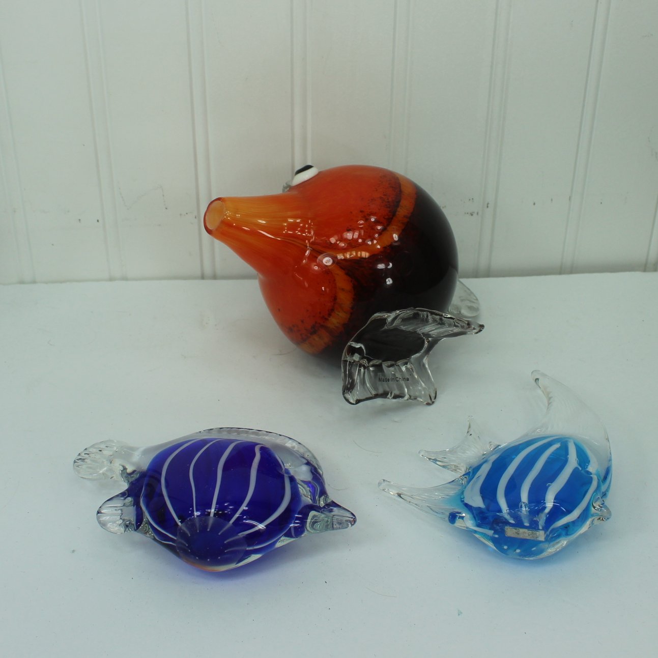 School of 3 Fish Glass Collectibles Angel Blowfish bottom fish view