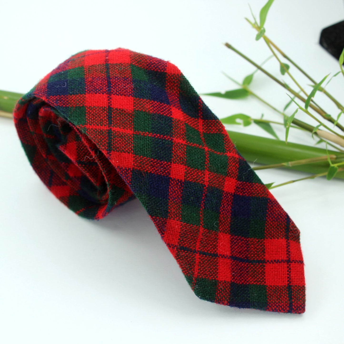 Mark Seven Dralon Skinny Necktie Red Navy Forest Green Plaid 52" X 2 1/4" 1950s 60s