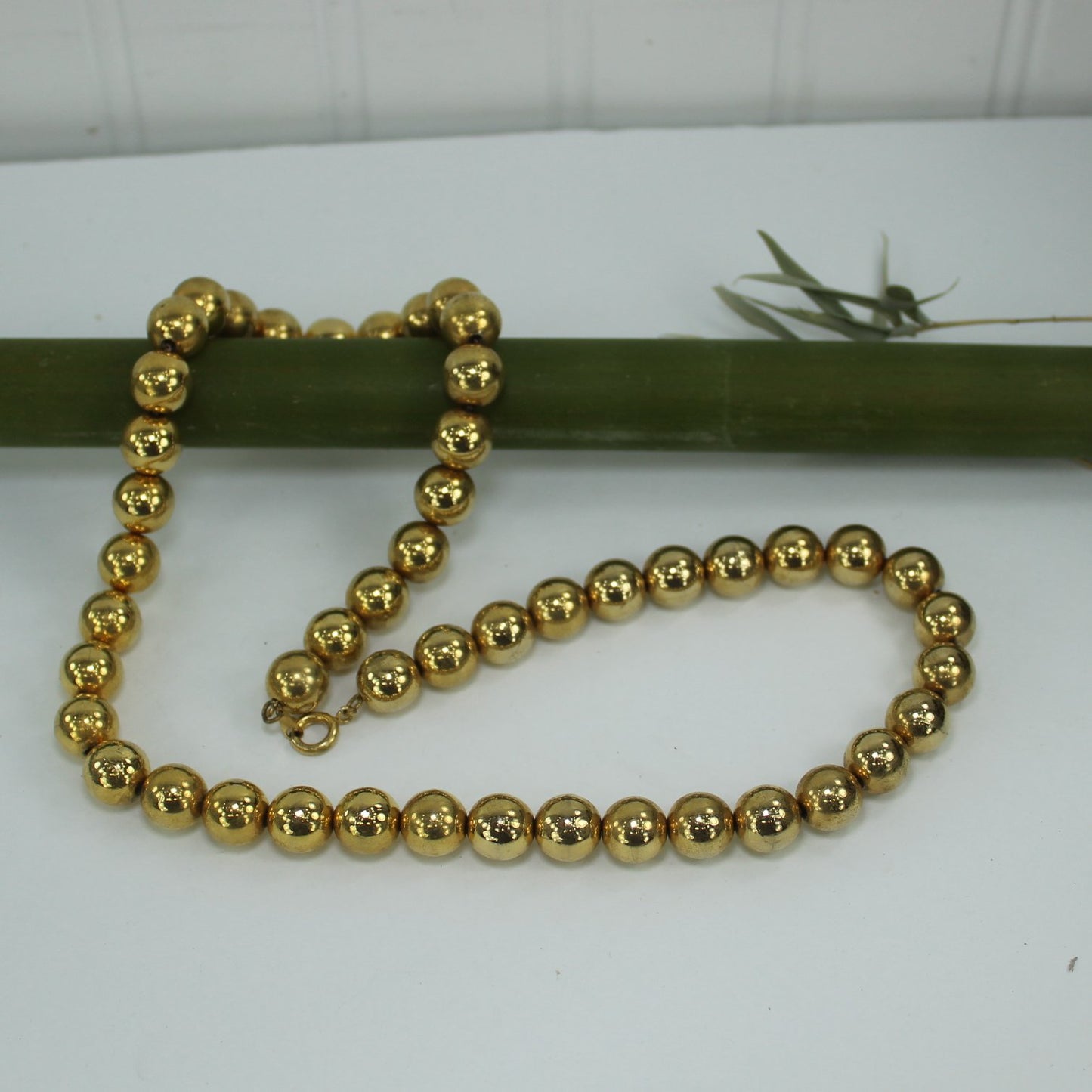 Chain Strung Metal Bead Necklace Bright Gold Tone Vintage 22" 10MM nice condition fm estae