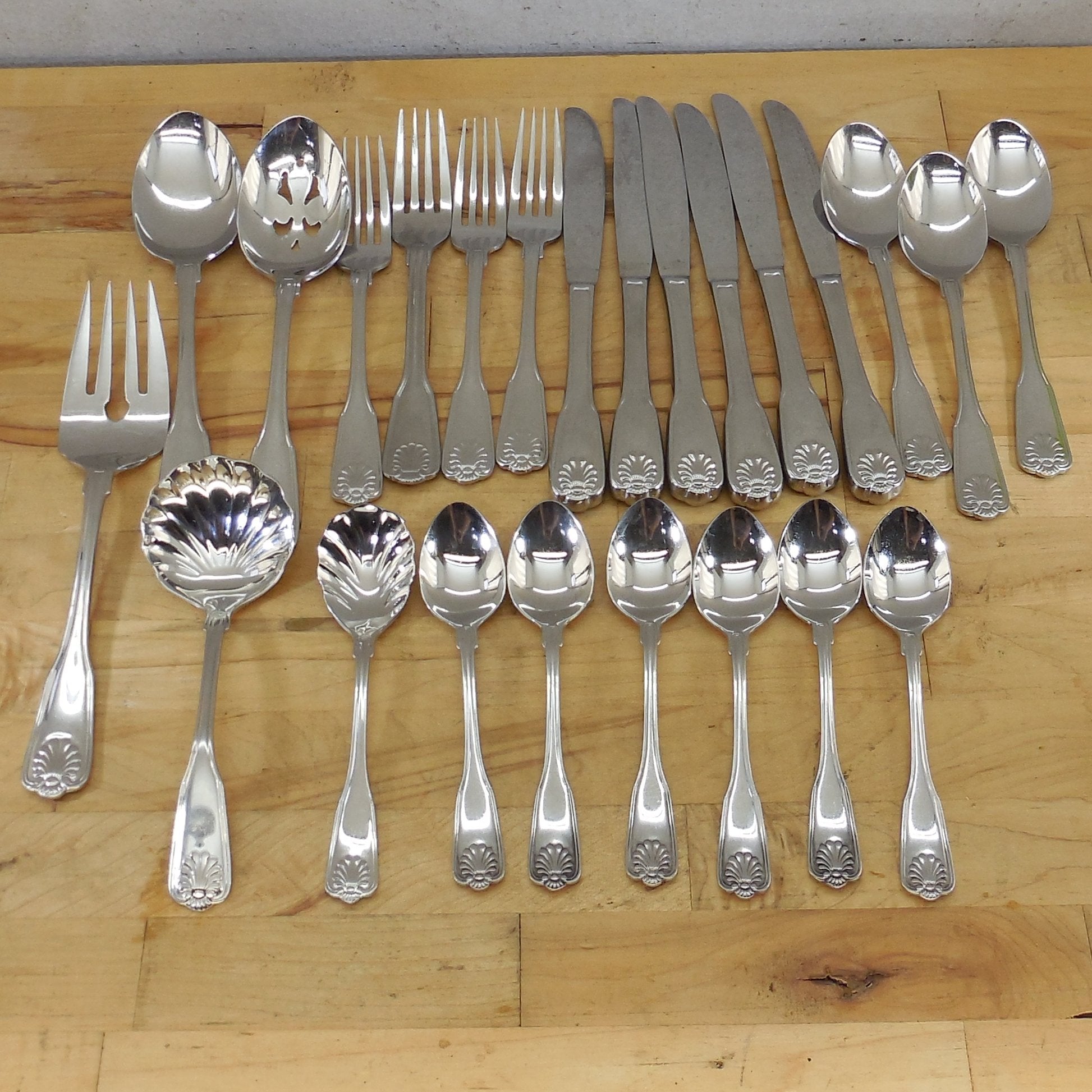 International Silver Royal Shell Stainless Flatware 24 Pieces Lot
