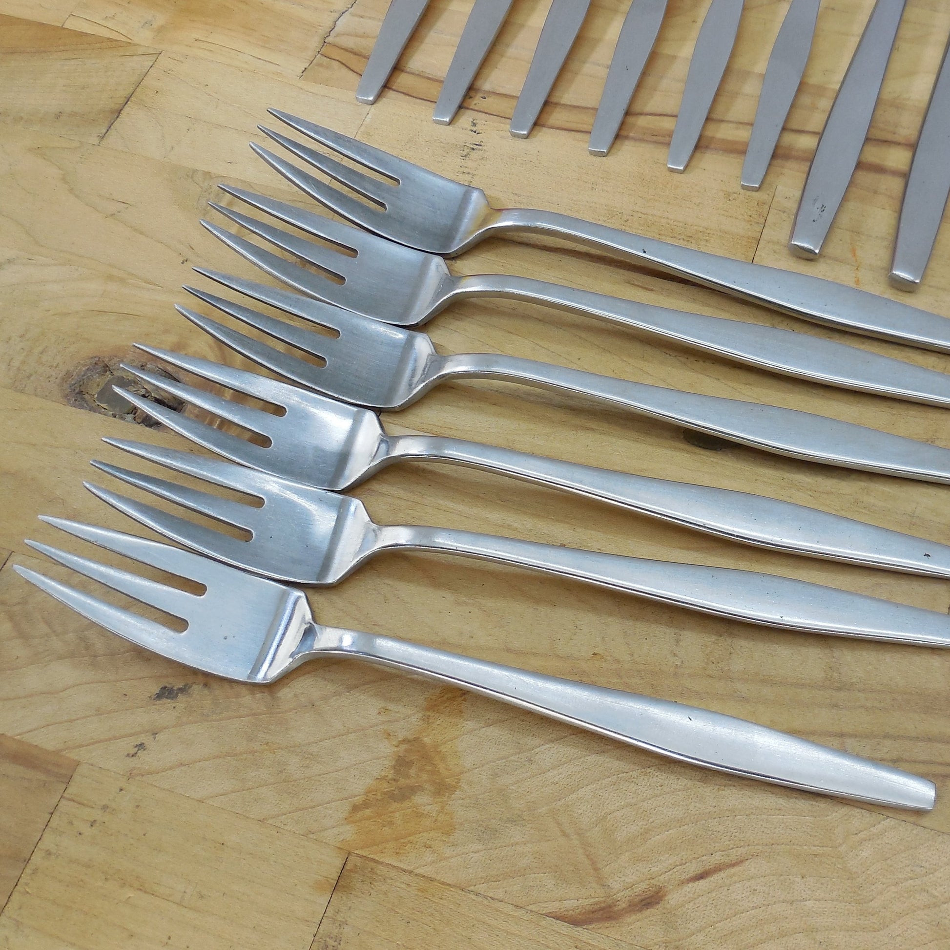Unbranded Japan MCM Stainless Flatware Service For 6 Scan Modern fork
