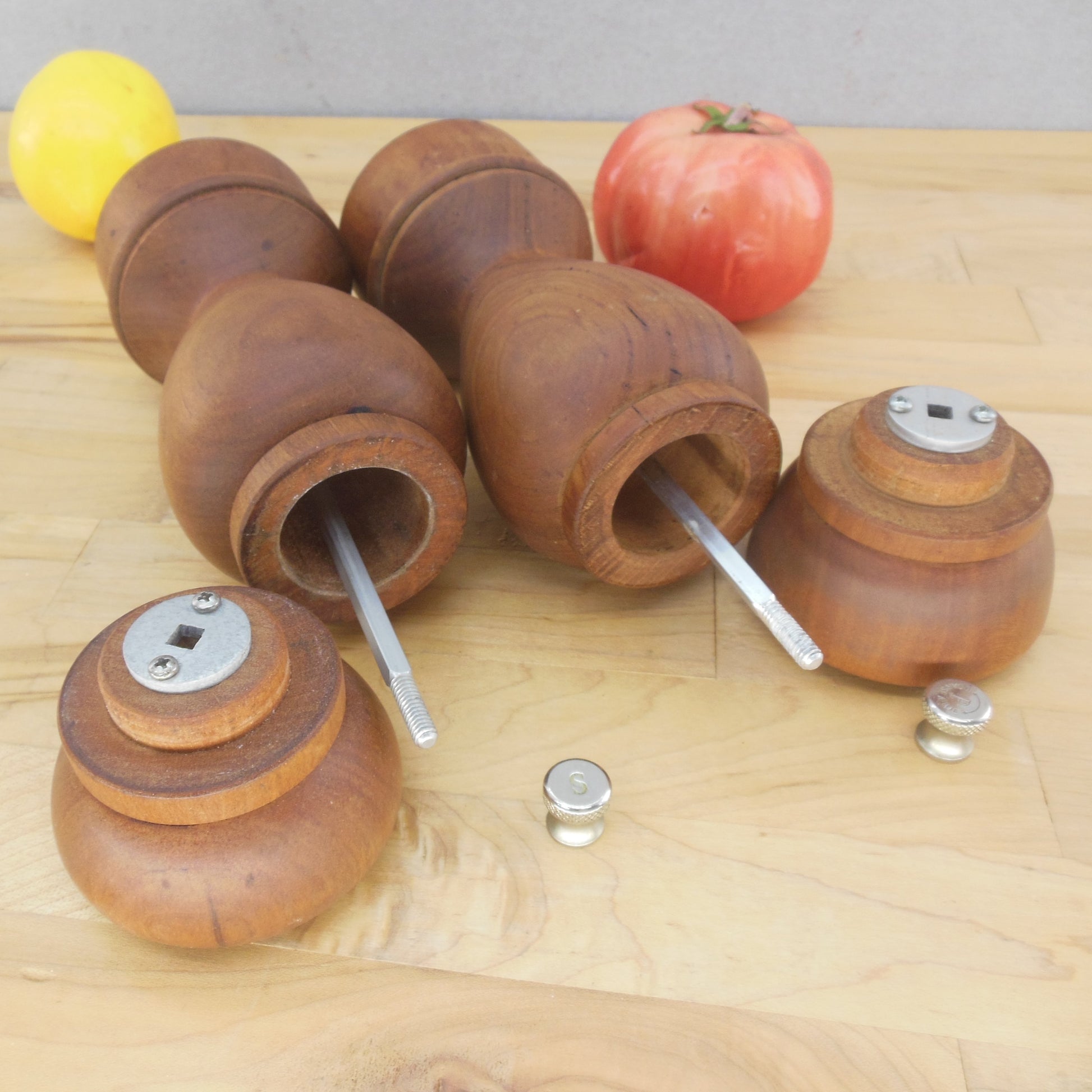 Jack Brown Pair Turned Cherry Wood Salt Pepper Mill Grinder Shakers 8.5"

