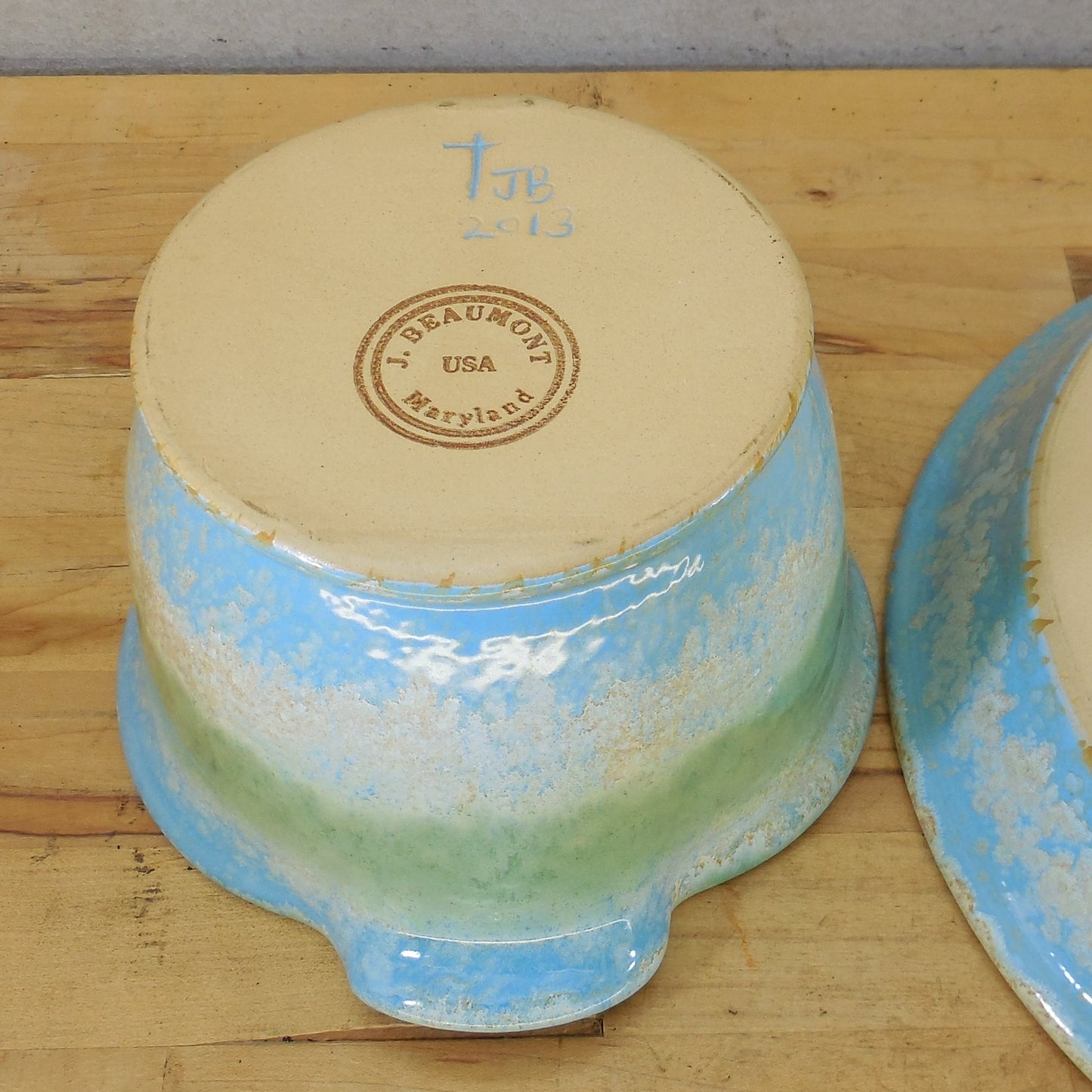 Jerry Beaumont Maryland Pottery 2013 Batter Bowl & Pie Plate Blue Green J B