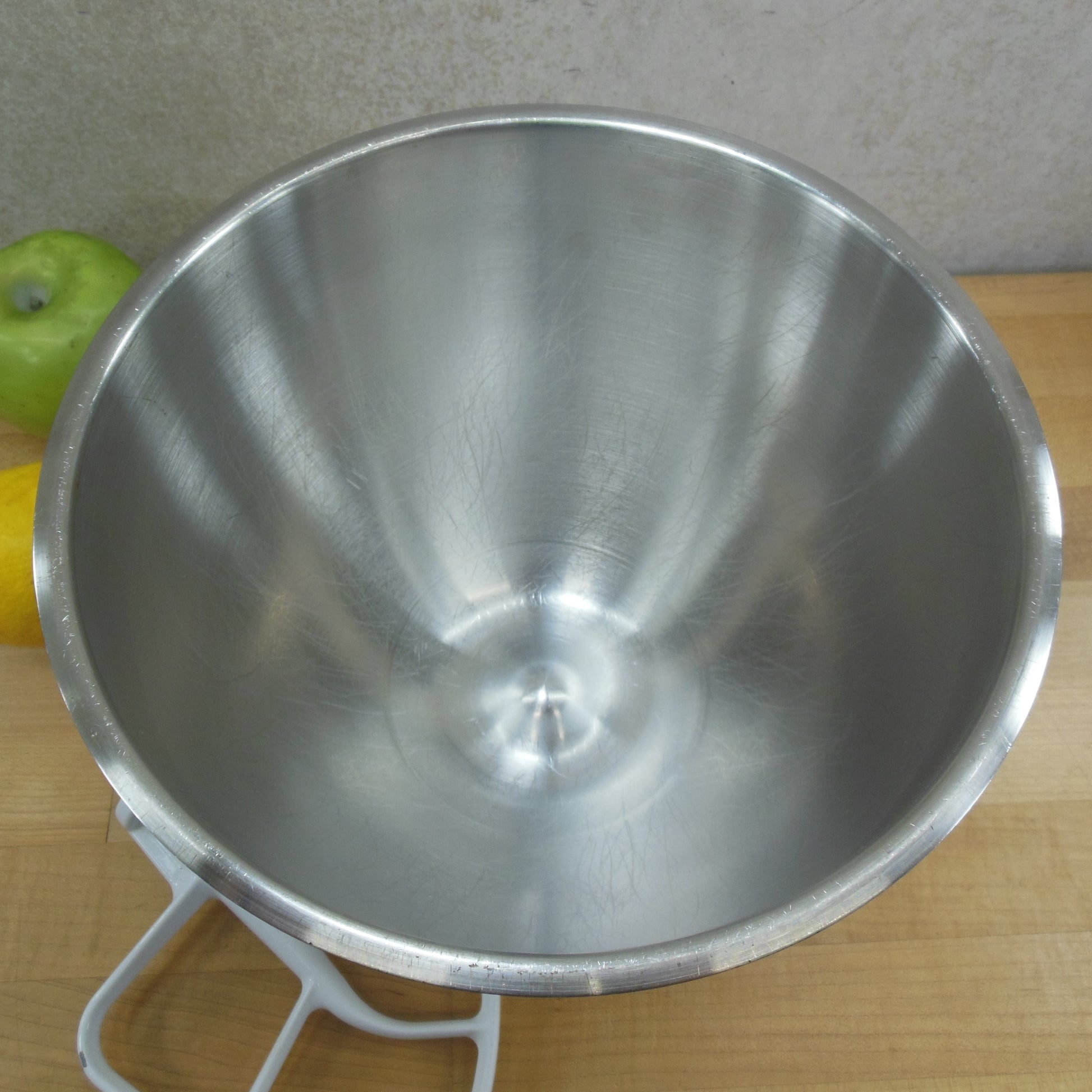 KitchenAid USA K45 Stainless 4.5 Quart Stand Mixer Bowl & Beater Vintage