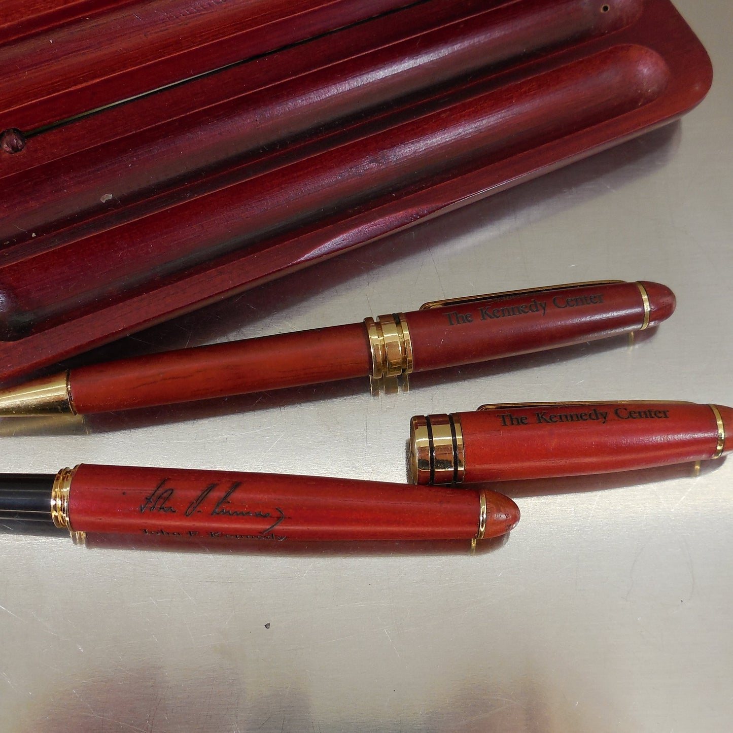 The Kennedy Center Wood Ballpoint Pen Cased Set JFK Signature