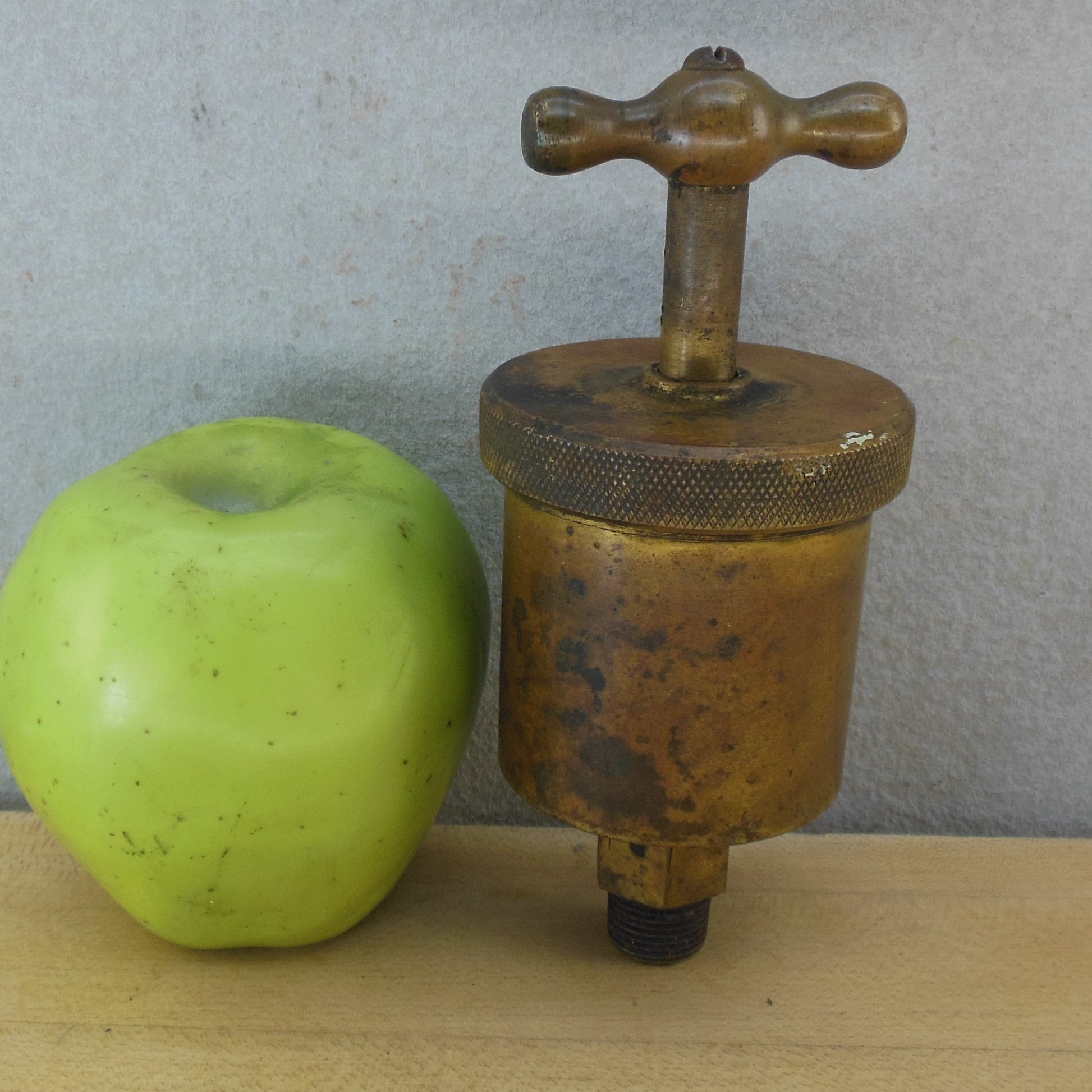 Antique Keystone Lub. Co. Brass Threaded Greaser Oiler Hit Miss Engine