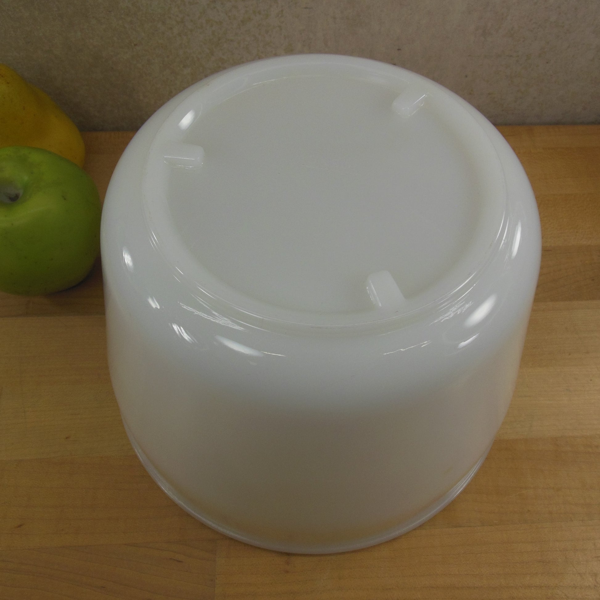Ronson Foodmatic Mixer Mixing Bowl White Glass - Large used