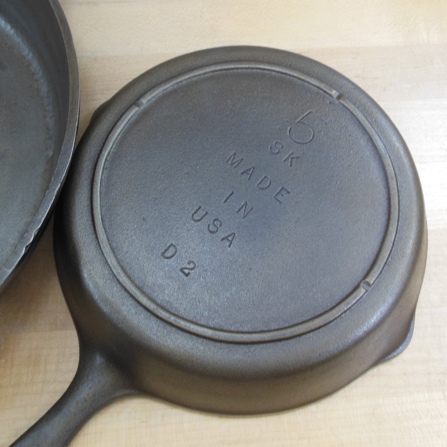 Made in USA by Lodge No 10 Cast Iron Skillet