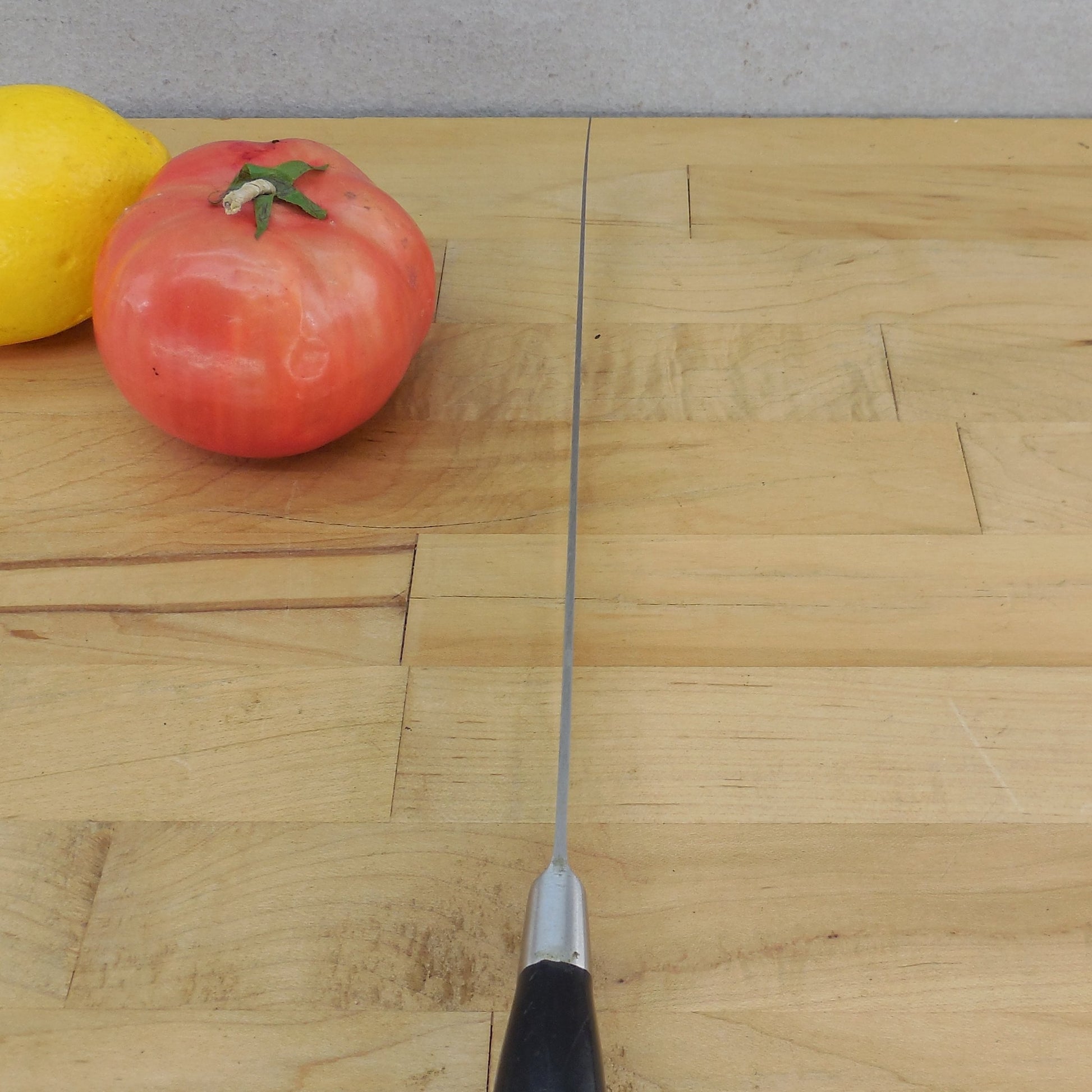 J. A. Henckels Solingen Germany 31070-260mm 10” Slicing Knife Straight