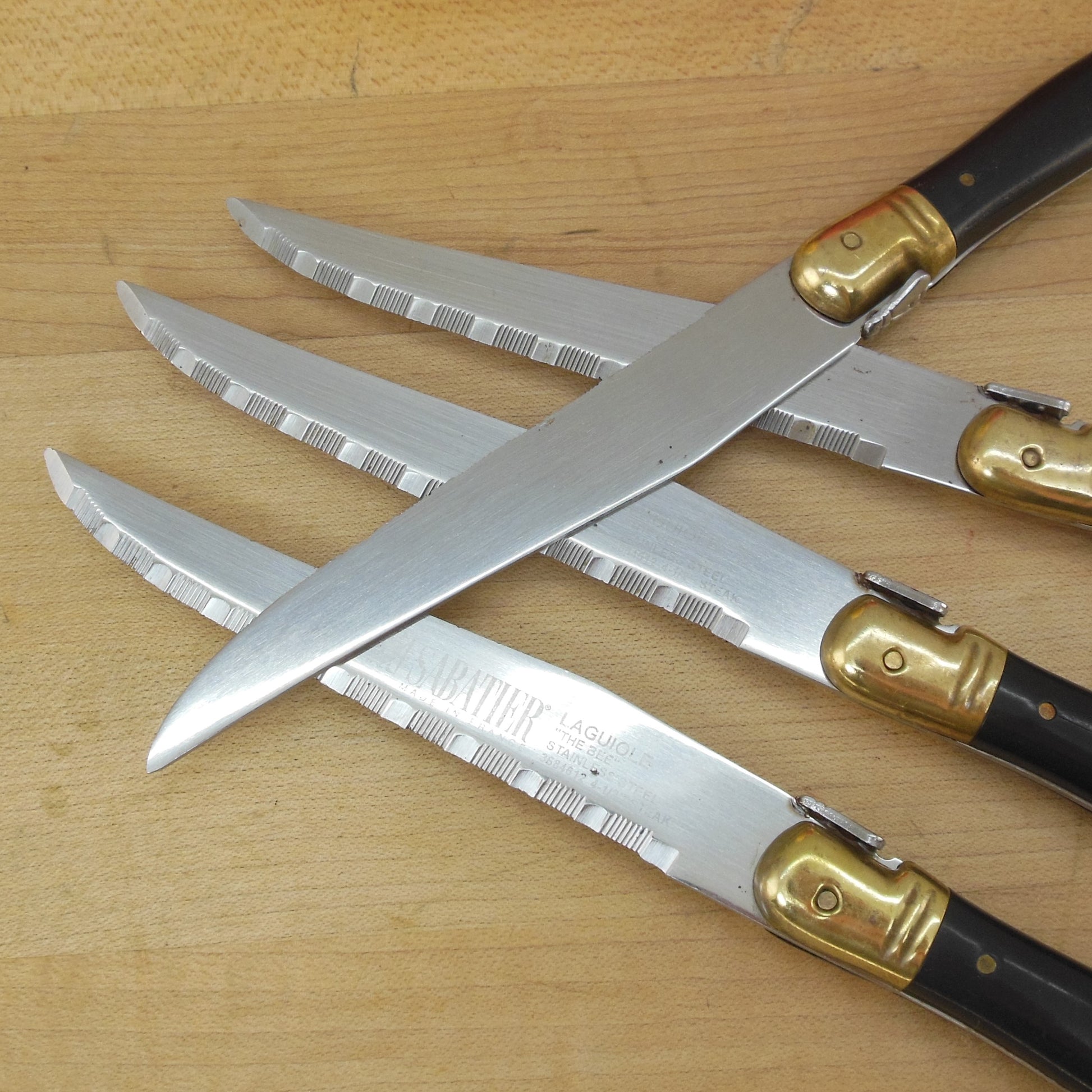 Sabatier Laguiole France Bee Stainless Steak Knives Black Brass 4 Set Used