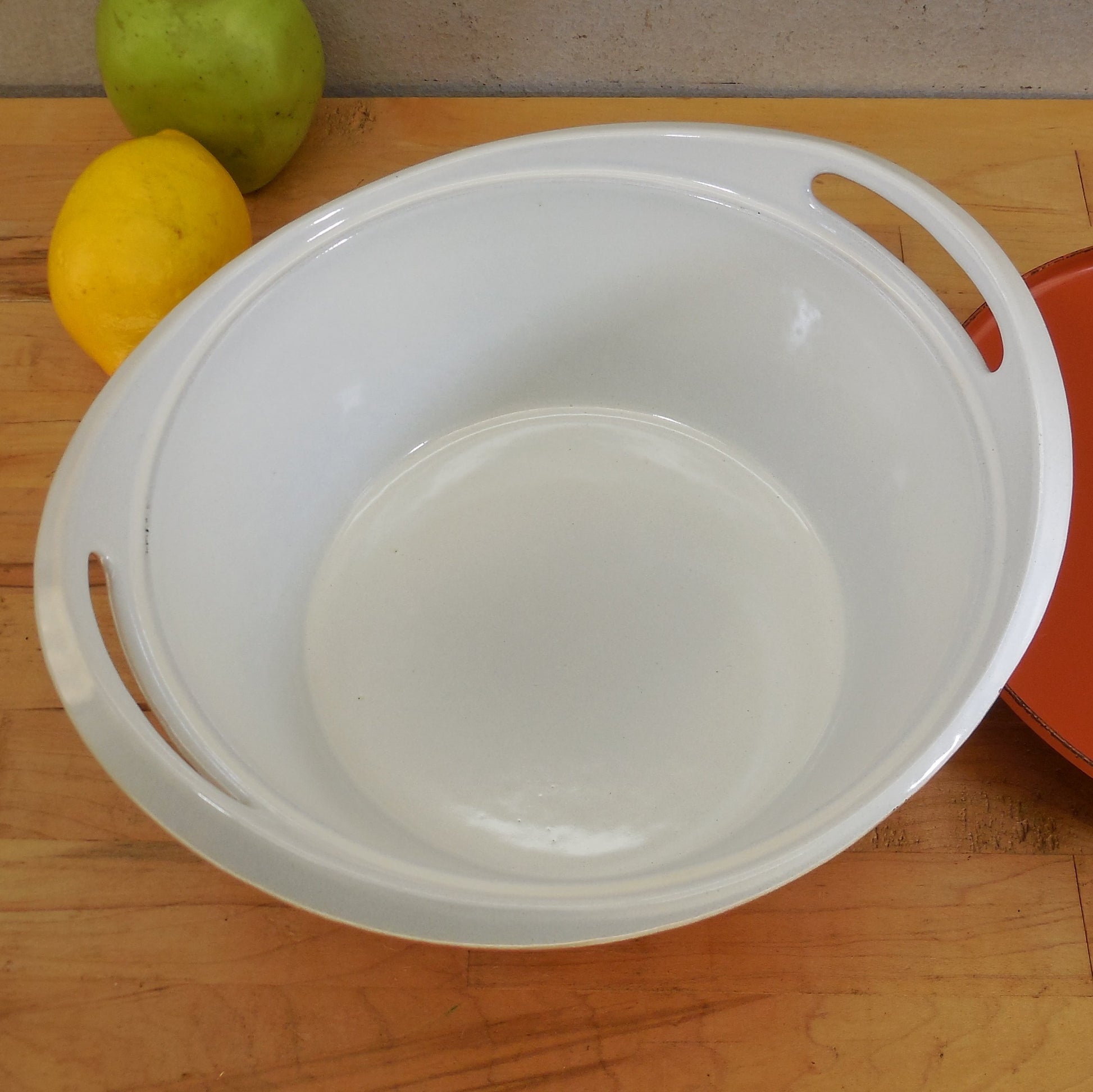 Nacco (Copco) Denmark Michael Lax 3 Quart Dutch Oven Orange 100E