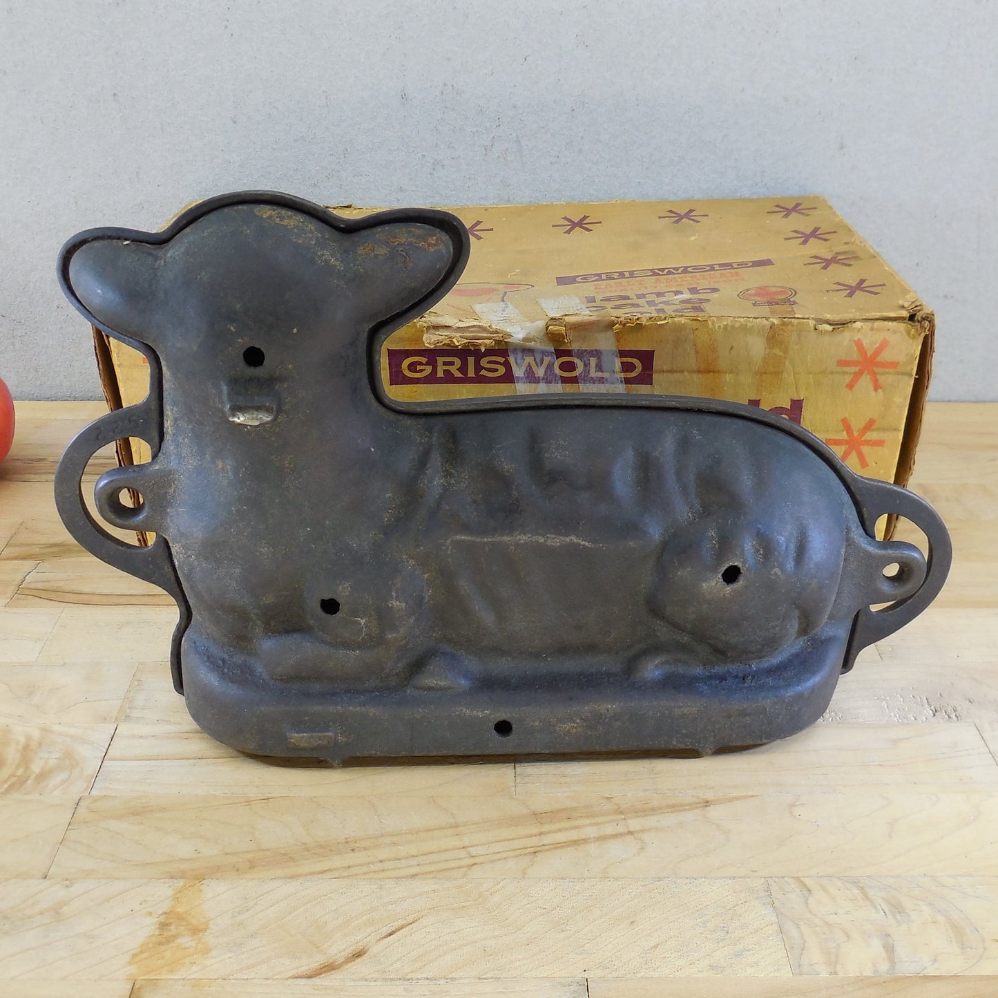 Griswold Cast Iron Lamb Cake Mold 866 With Box Vintage
