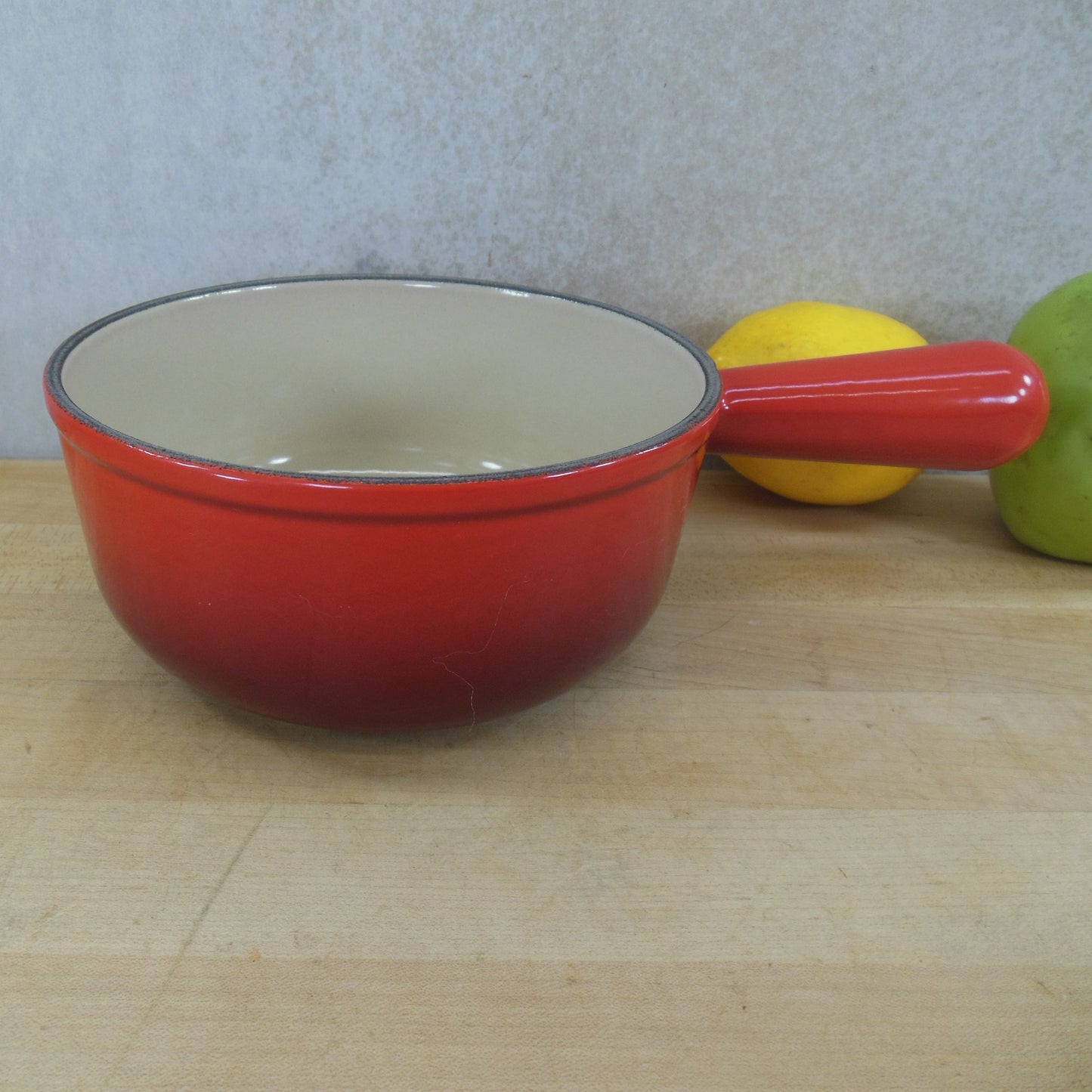 Le Creuset France Cerise Red Cast Iron #16 Fondue Saucepan 1 Quart