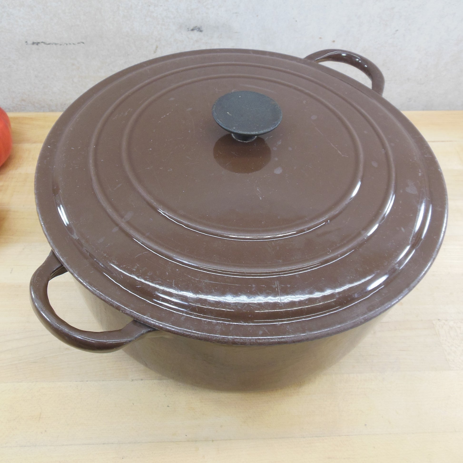 Le Creuset France F Series Brown 5-1/2 Quart Dutch Oven Vintage 