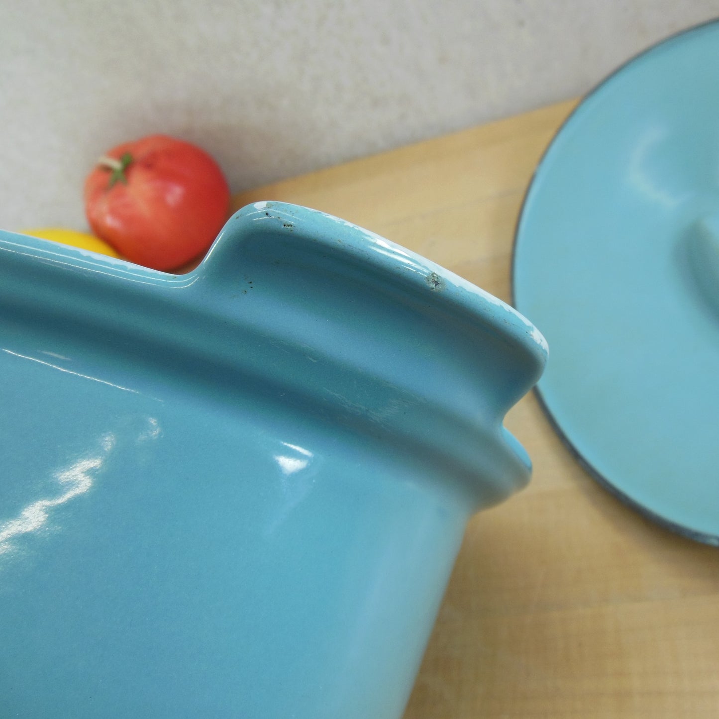 Le Creuset France Turquoise Enamel Cast Iron #24 Oval Dutch Oven Cocotte Double Handles