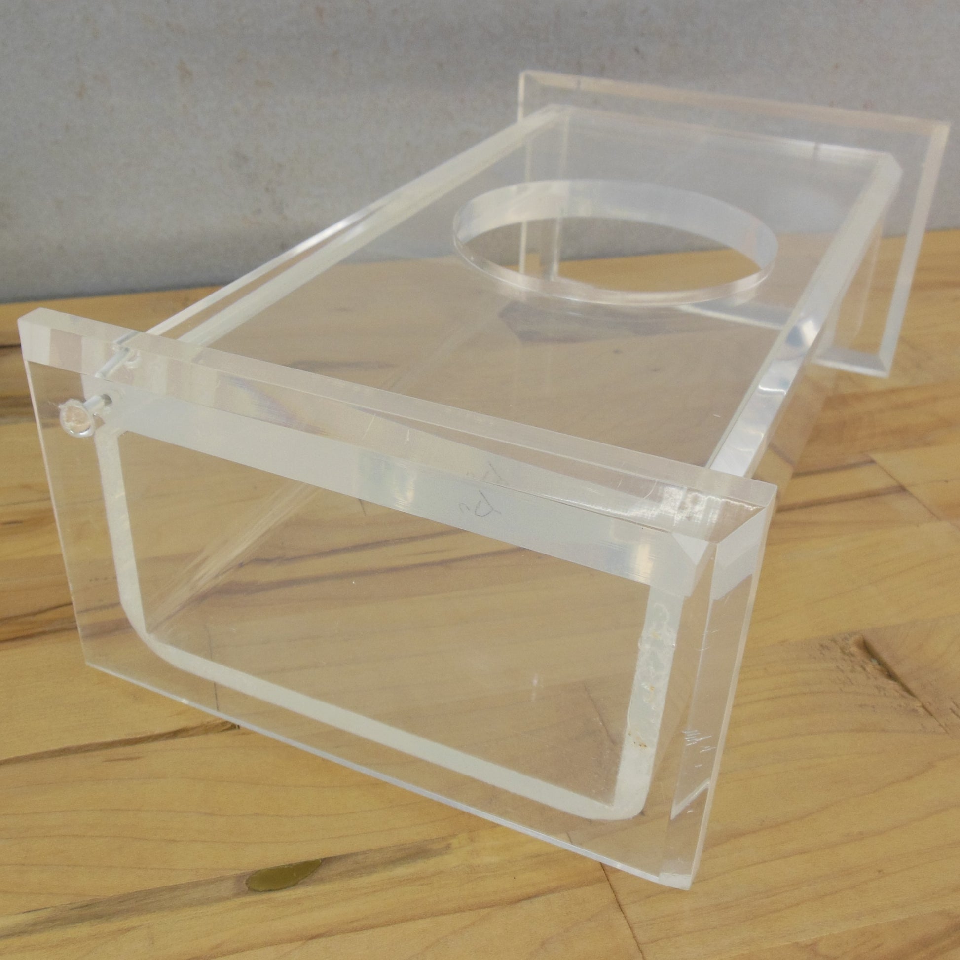 MCM Heavy Lucite Acrylic Tissue Box Cover Rectangular Unbranded Beveled