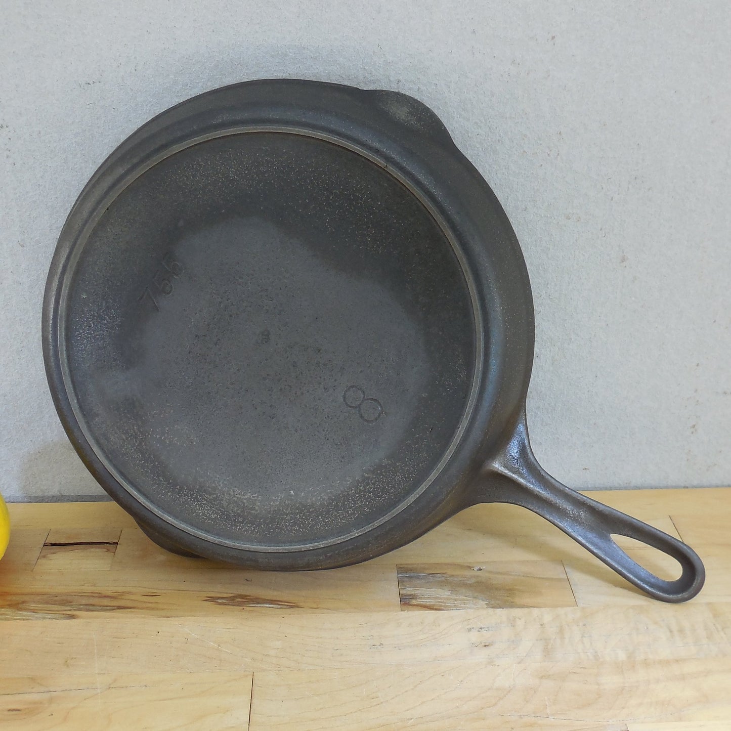 Griswold Iron Mountain #8 Cast Iron Skillet 755 Heat Ring