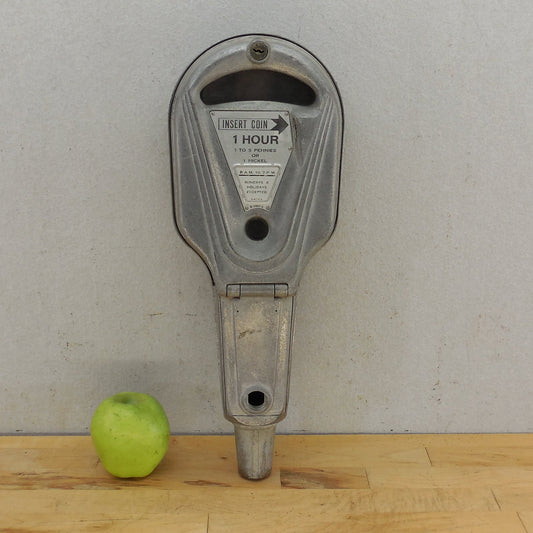 Dual Retired 1 Hour Parking Meter Housing 5 Cent Incomplete Parts D-3001-A vintage