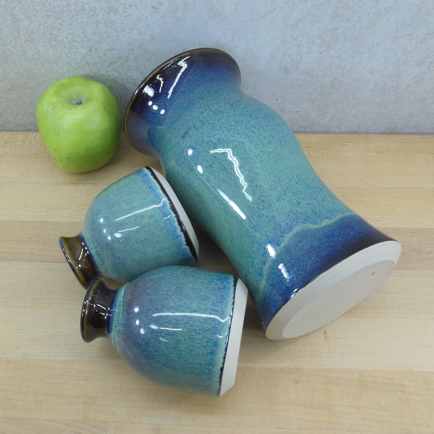 Robin Morris Dunnmorr Studio Signed Pottery Vases 3 Lot Teal Blue