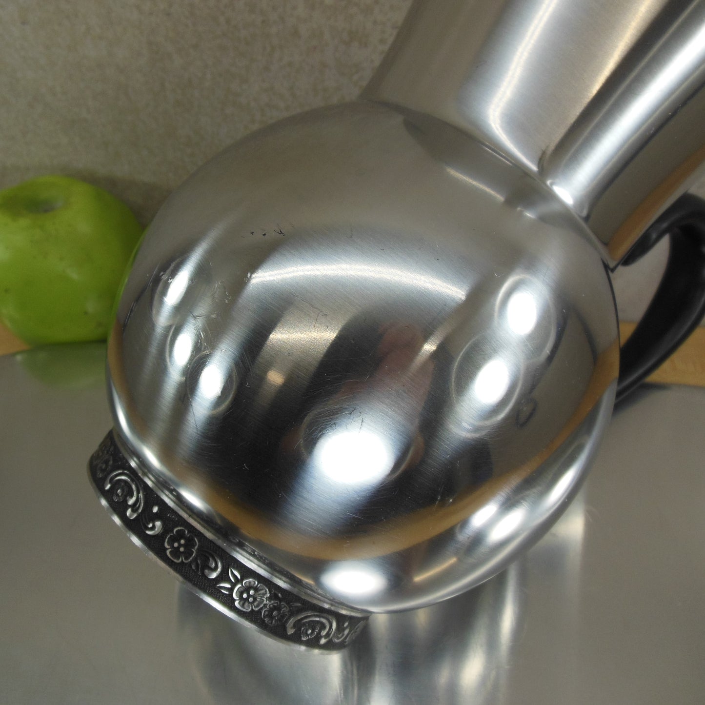 Oneida Custom Mediterranea 18/8 Stainless Water Juice Pitcher used