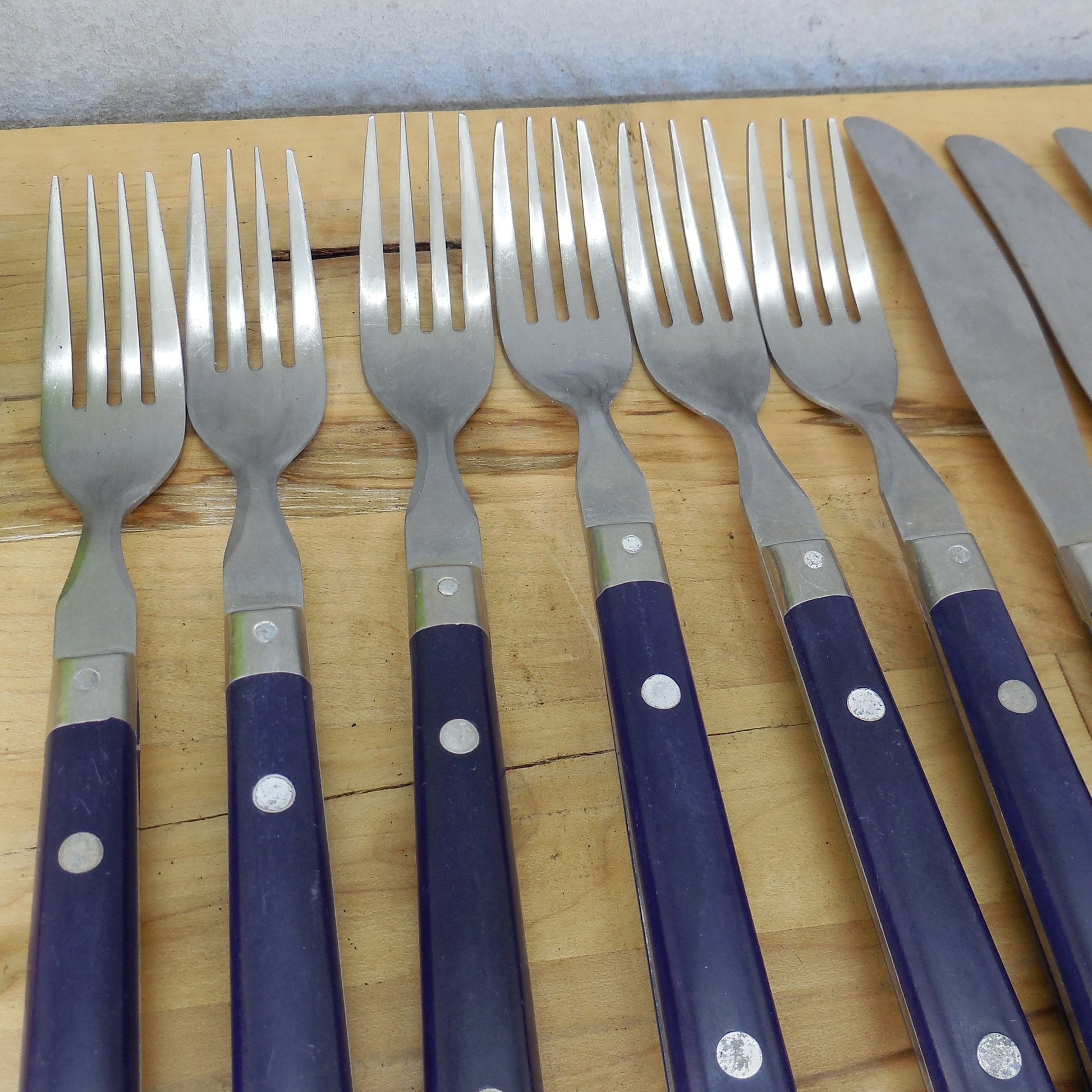 Washington Forge Mardi Gras Navy Blue Flatware Partial Set Dinner Fork