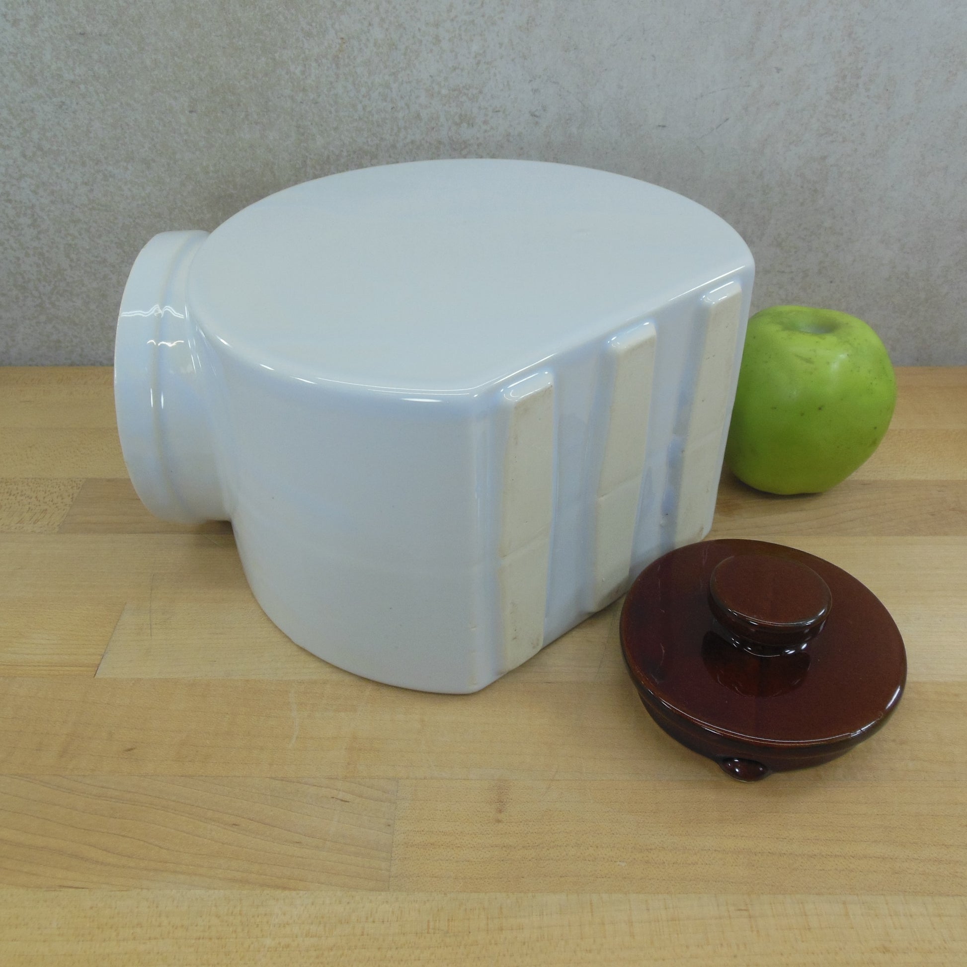 McCoy Pottery White Brown Lid Cookie Candy Jar Kitchen Canister used