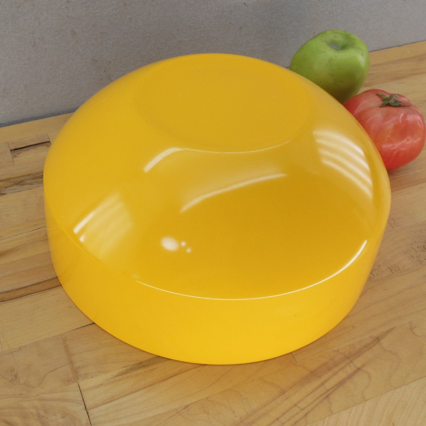 Rosti Denmark Mepal Melamine Yellow Salad Serving Bowl Soren Andersen