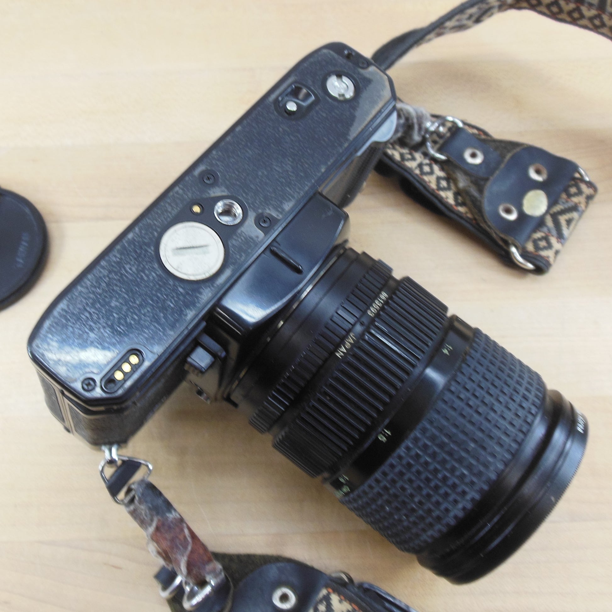 Minolta X-700 35mm Camera 62mm Macro Vivitar 2x Tele Converter Papers Estate Item