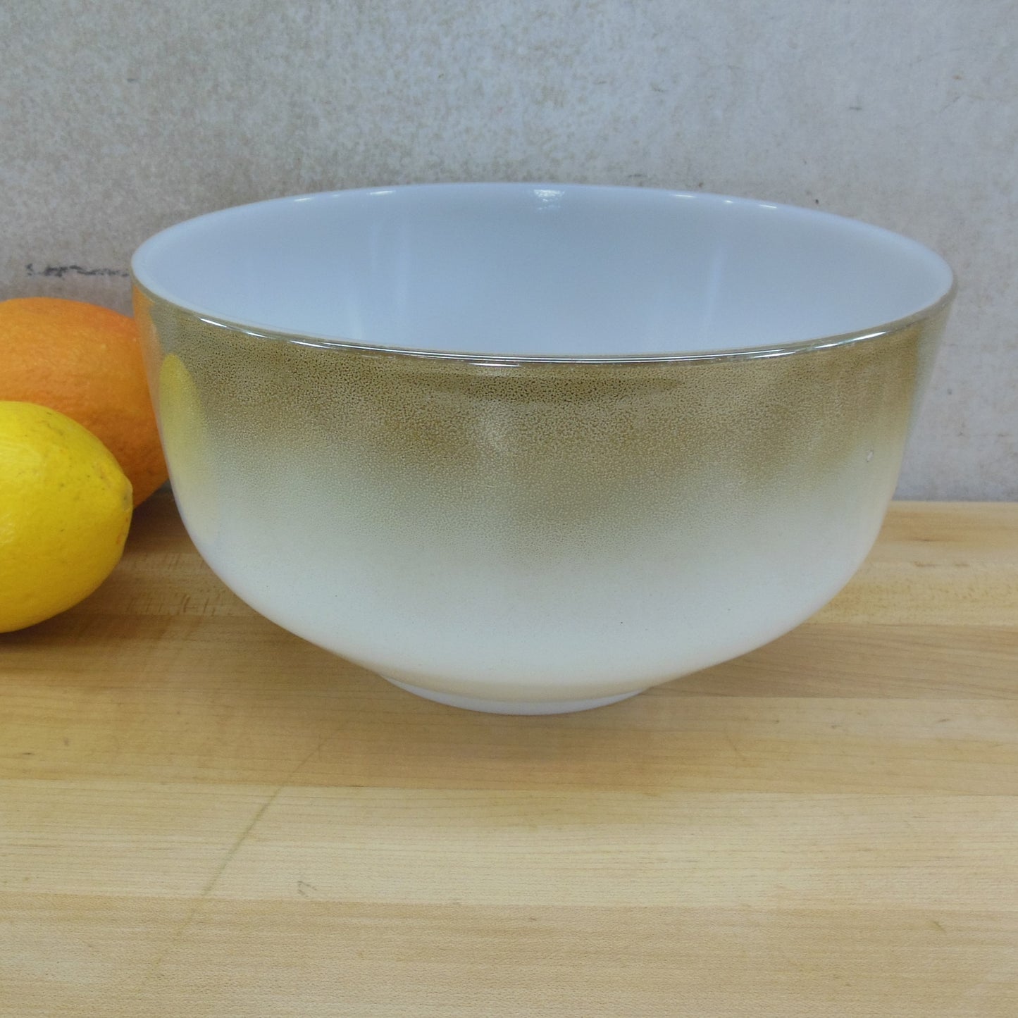 Federal Glass USA 2-1/2 Quart Mixing Bowl Ombre Green Gold Fade