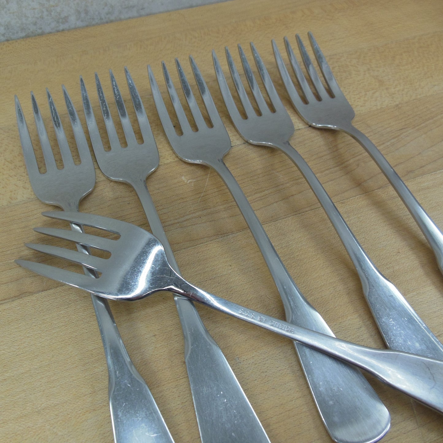 Oneida SSS Colonial Boston Minute Man Stainless Flatware - 9 Salad Forks Used
