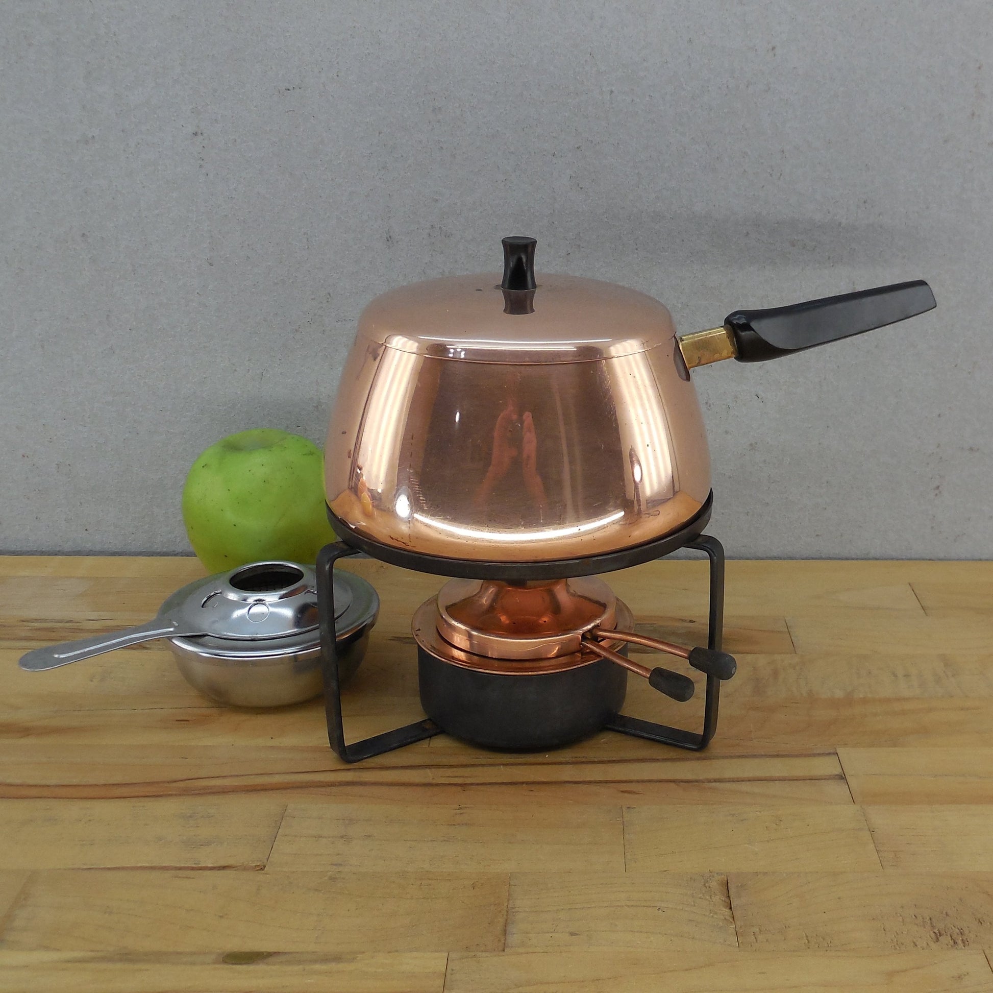 Perk Swiss Made Copper Stainless Fondue Pot Set