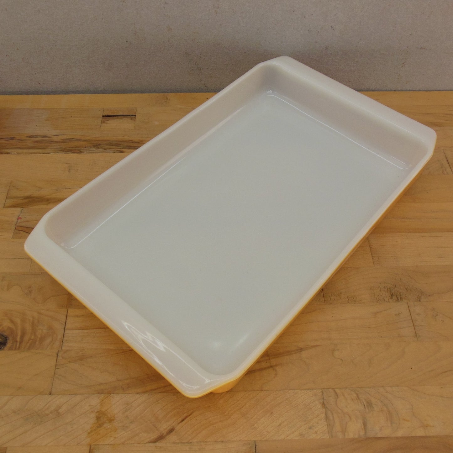 Pyrex Glass USA 933 Butterfly Gold Rectangular Baking Dish Lasagna Vintage
